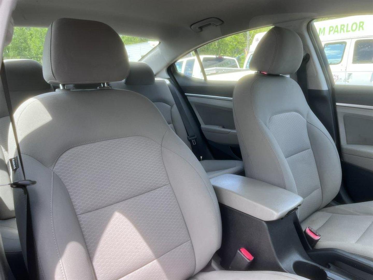 2020 Blue /Grey Hyundai Elantra (5NPD84LF9LH) with an 2.0l I-4 MPI Dohc 2.0l engine, Automatic transmission, located at 745 East Steele Rd., West Columbia, SC, 29170, (803) 755-9148, 33.927212, -81.148483 - Special Internet Price! 2020 Hyundai Elantra with AM/FM radio, Backup camera, Cruise control, Cloth interior, Powered windows, Powered door locks, Plus more! - Photo#25