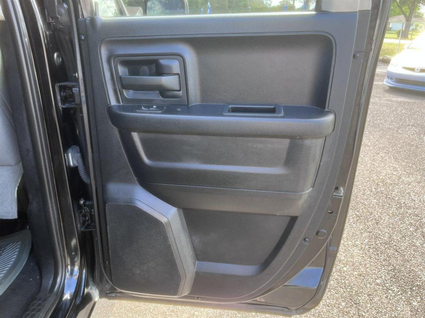 2015 Black /Grey Ram 1500 (1C6RR6FTXFS) with an 5.7l V8 Smpi Hemi 5.7l engine, Automatic transmission, located at 745 East Steele Rd., West Columbia, SC, 29170, (803) 755-9148, 33.927212, -81.148483 - Special Internet Price! 2015 Ram 1500 with AM/FM radio, Backup camera, Cruise control, Keyless entry, Cloth interior, Powered windows, Powered door locks, Plus more! - Photo#23