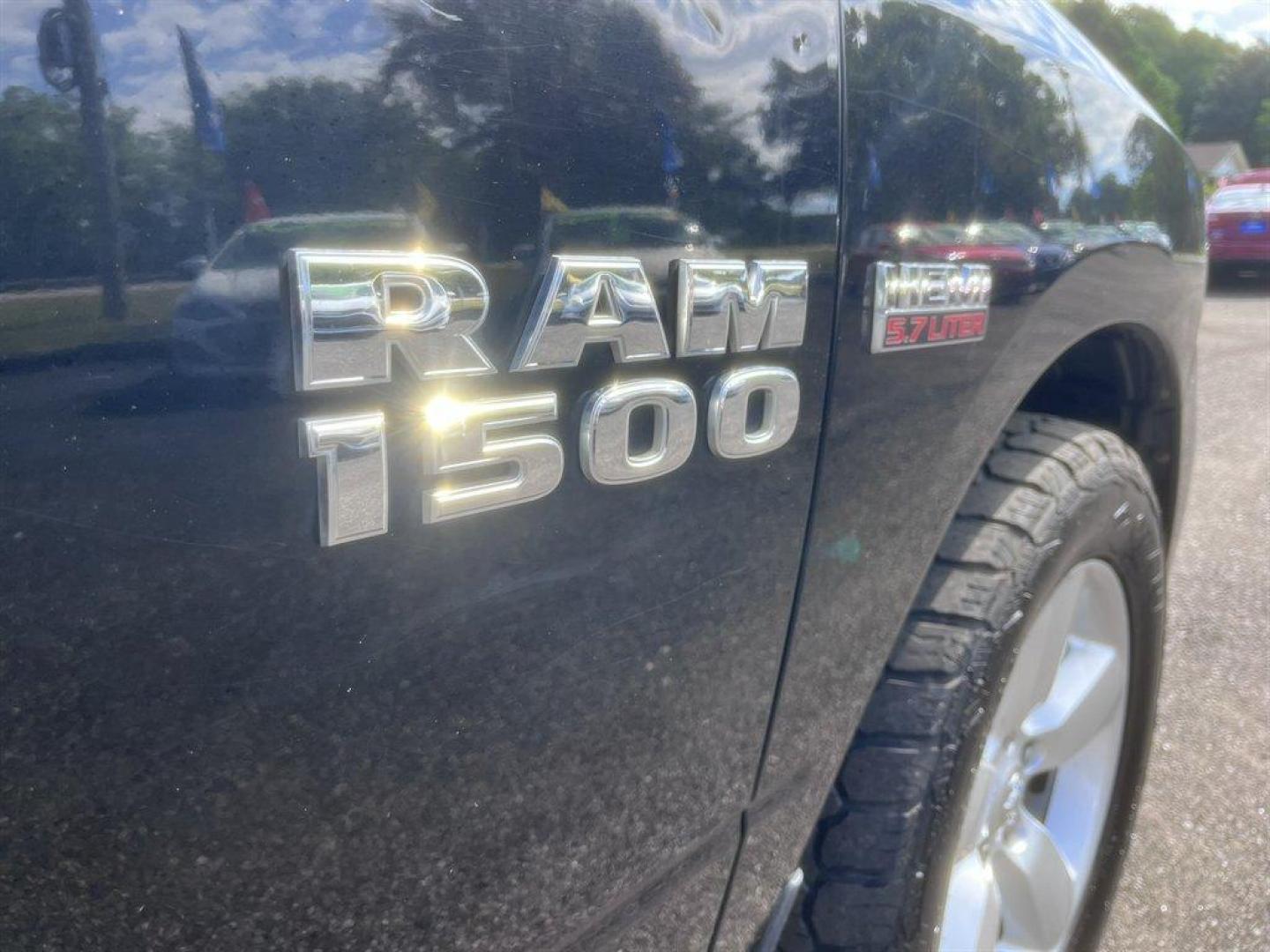 2015 Black /Grey Ram 1500 (1C6RR6FTXFS) with an 5.7l V8 Smpi Hemi 5.7l engine, Automatic transmission, located at 745 East Steele Rd., West Columbia, SC, 29170, (803) 755-9148, 33.927212, -81.148483 - Special Internet Price! 2015 Ram 1500 with AM/FM radio, Backup camera, Cruise control, Keyless entry, Cloth interior, Powered windows, Powered door locks, Plus more! - Photo#28