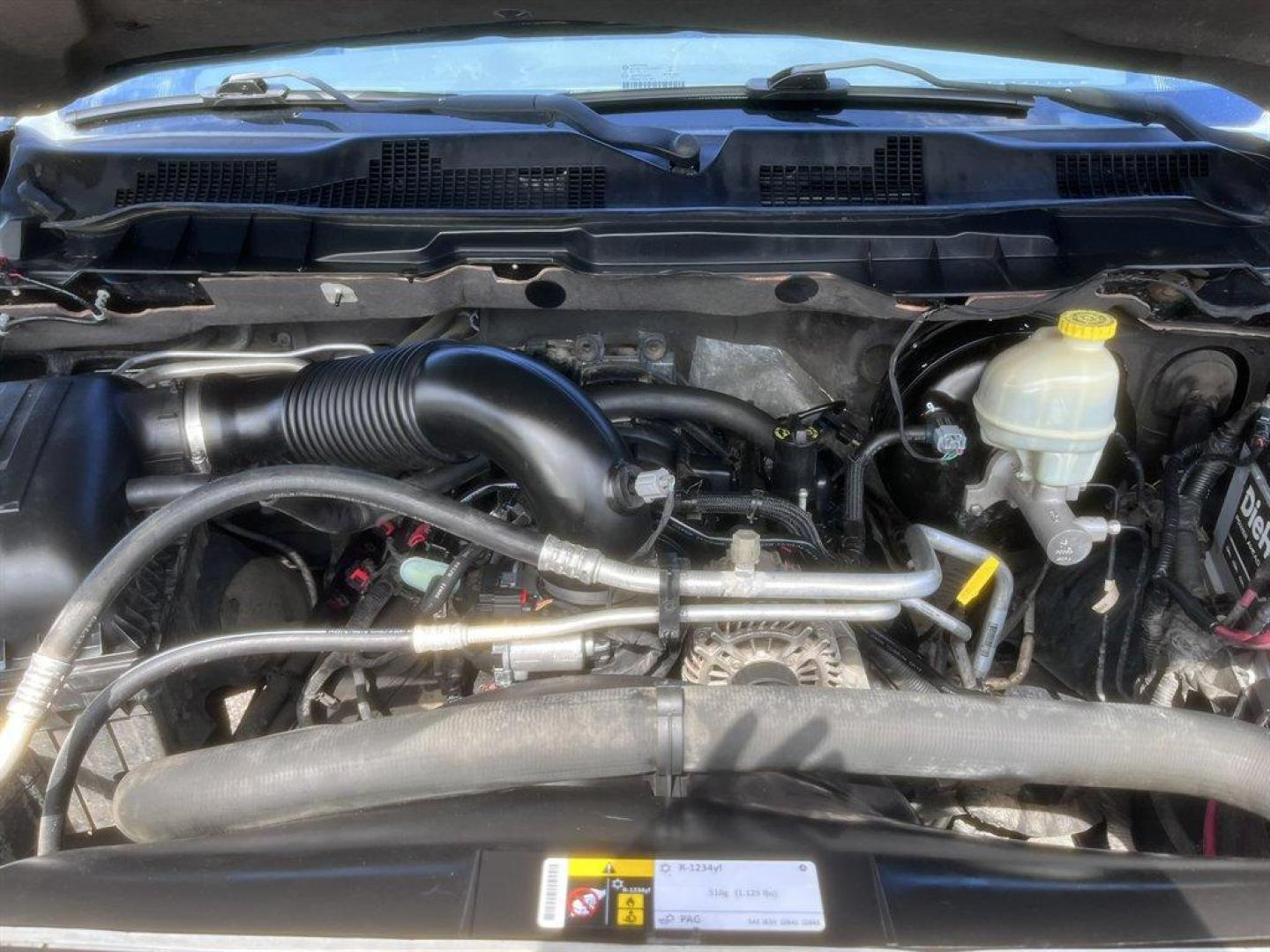 2015 Black /Grey Ram 1500 (1C6RR6FTXFS) with an 5.7l V8 Smpi Hemi 5.7l engine, Automatic transmission, located at 745 East Steele Rd., West Columbia, SC, 29170, (803) 755-9148, 33.927212, -81.148483 - Special Internet Price! 2015 Ram 1500 with AM/FM radio, Backup camera, Cruise control, Keyless entry, Cloth interior, Powered windows, Powered door locks, Plus more! - Photo#29