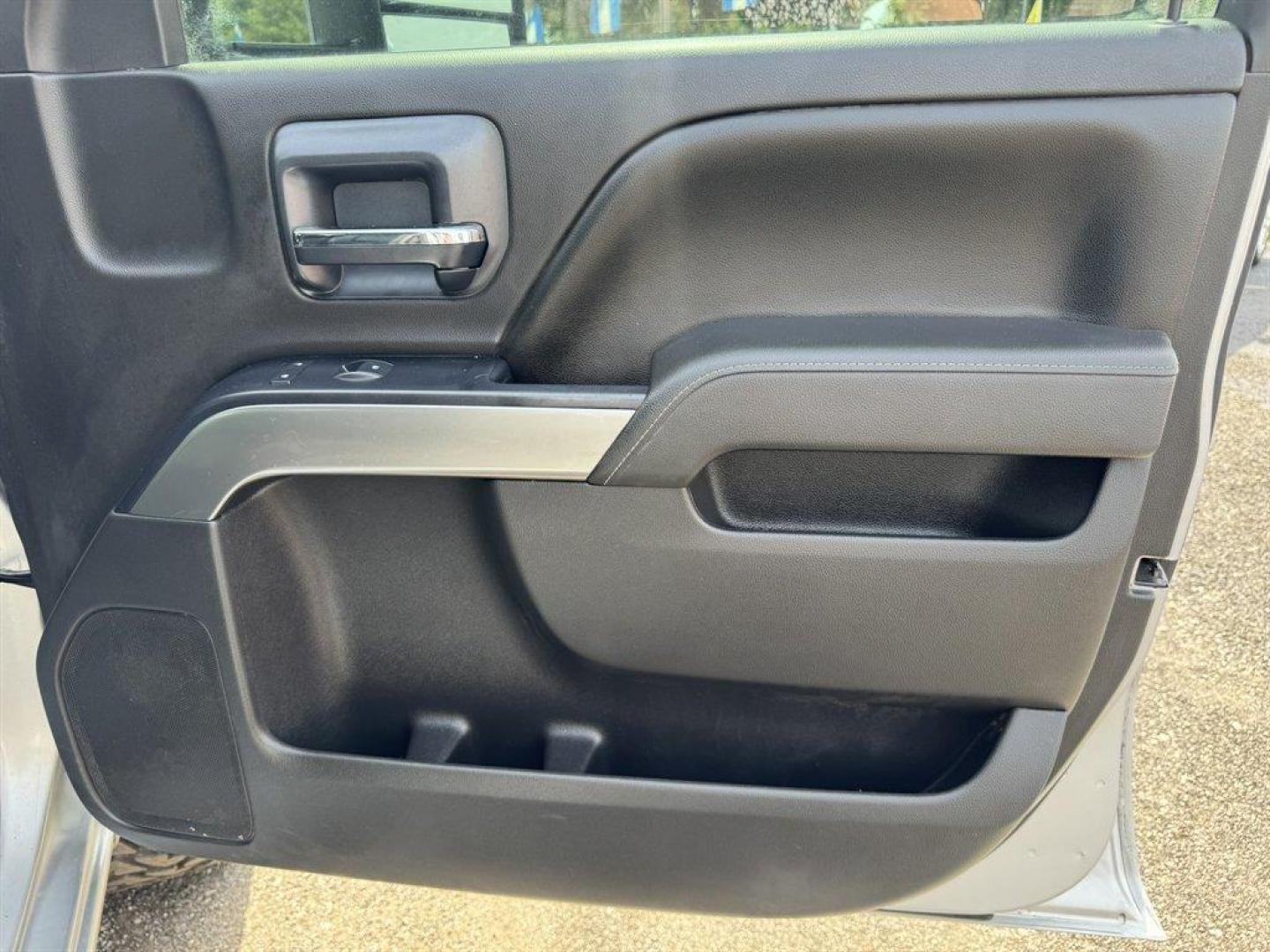 2014 Silver /Black Chevrolet Silverado 1500 (1GCVKREC1EZ) with an 5.3l V8 DI VVT Flex 5.3l engine, Automatic transmission, located at 745 East Steele Rd., West Columbia, SC, 29170, (803) 755-9148, 33.927212, -81.148483 - Special Internet Price! 2014 Chevrolet Silverado with AM/ FM radio, Backup camera, Cruise control, Keyless entry, Leather interior, Powered windows, Powered door locks, Plus more! - Photo#24