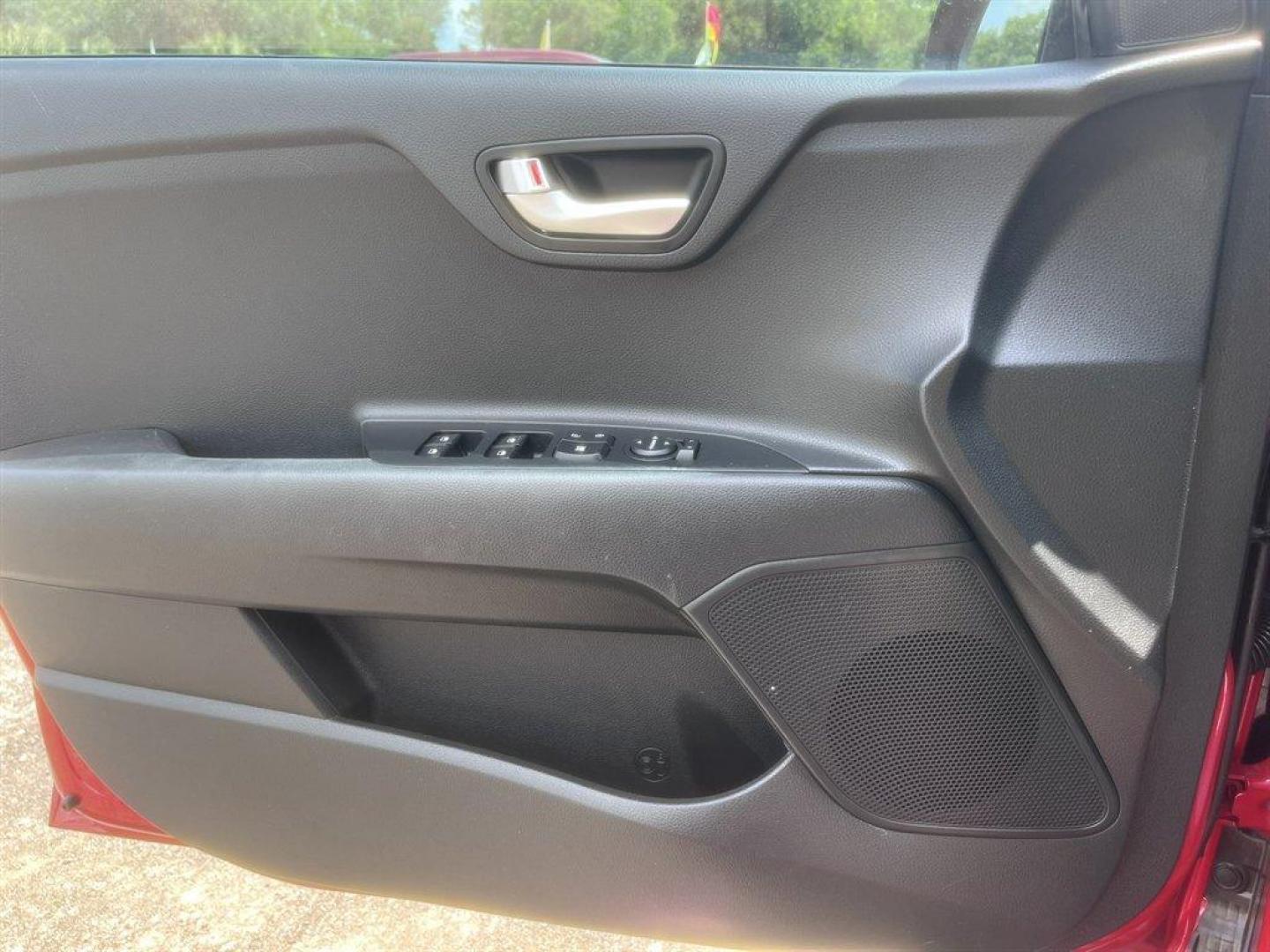 2021 Red /Black Kia Rio (3KPA24ADXME) with an 1.6l I-4 DI Dohc Cvvt 1.6 engine, Automatic transmission, located at 745 East Steele Rd., West Columbia, SC, 29170, (803) 755-9148, 33.927212, -81.148483 - Special Internet Price! 2021 Kia Rio with AM/FM radio, Cruise control, Backup camera, Cloth interior, Powered windows, Powered door locks, Plus more! - Photo#18