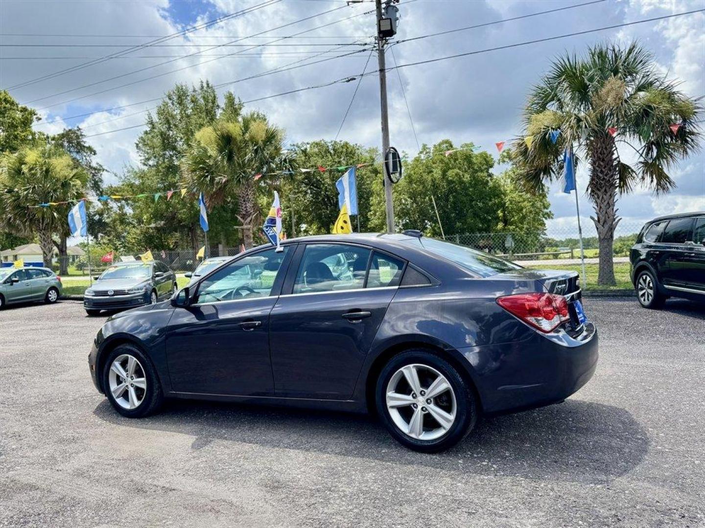 2015 Grey /Black Chevrolet Cruze (1G1PE5SB6F7) with an 1.4l I-4 MFI Dohc T/C 1.4 engine, Automatic transmission, located at 745 East Steele Rd., West Columbia, SC, 29170, (803) 755-9148, 33.927212, -81.148483 - Speacial Internet Price! 2015 Chevrolet Cruze with AM/FM radio, Cruise control, Leather interior, Keyless entry, Powered windows, Powered door locks, Plus more! - Photo#5