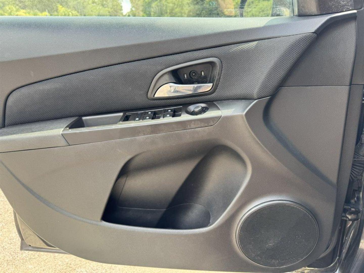 2015 Grey /Black Chevrolet Cruze (1G1PE5SB6F7) with an 1.4l I-4 MFI Dohc T/C 1.4 engine, Automatic transmission, located at 745 East Steele Rd., West Columbia, SC, 29170, (803) 755-9148, 33.927212, -81.148483 - Speacial Internet Price! 2015 Chevrolet Cruze with AM/FM radio, Cruise control, Leather interior, Keyless entry, Powered windows, Powered door locks, Plus more! - Photo#16