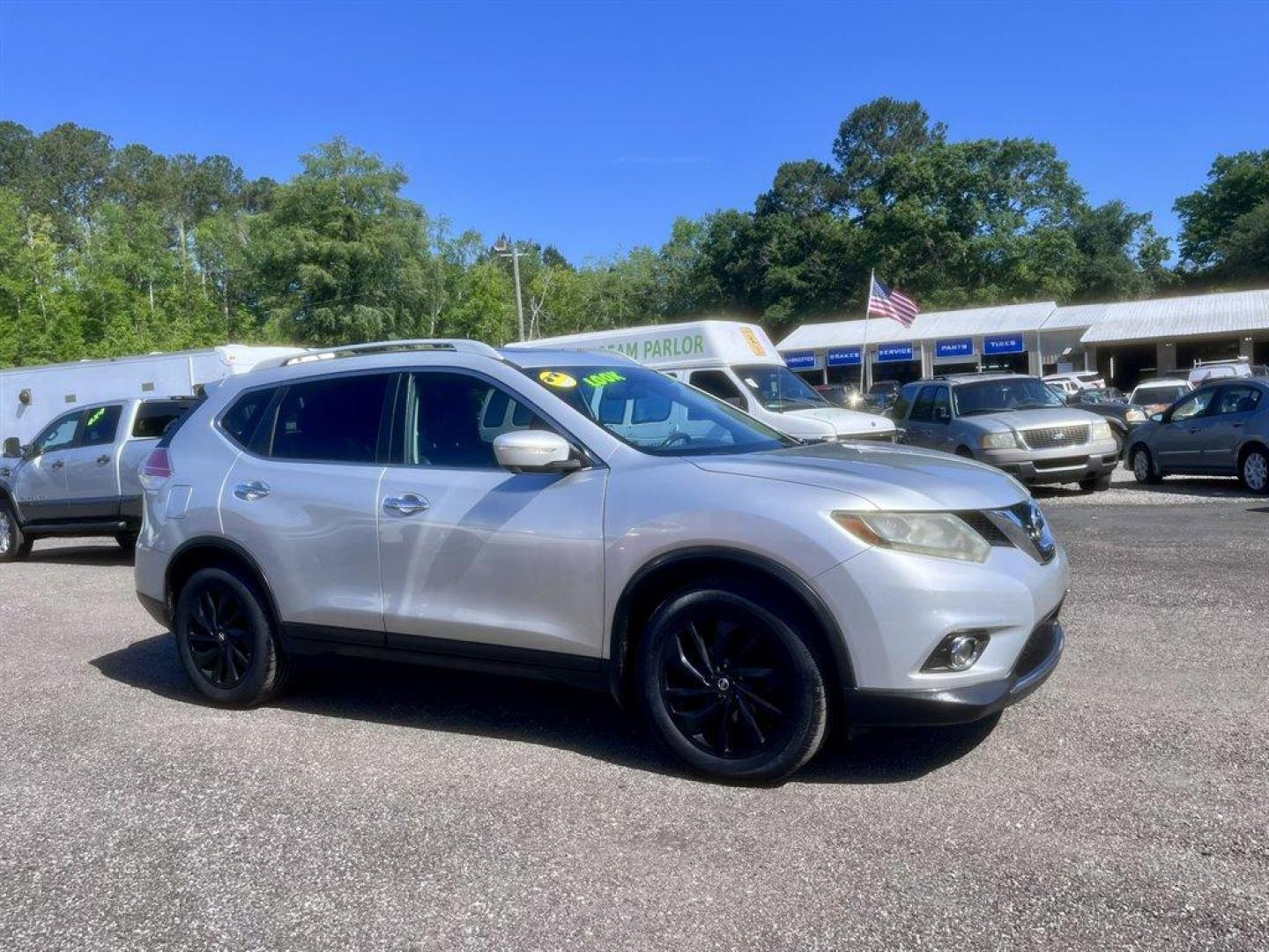 2015 Silver /Black Nissan Rogue (5N1AT2MT5FC) with an 2.5l I-4 MPI Dohc 2.5l engine, Automatic transmission, located at 745 East Steele Rd., West Columbia, SC, 29170, (803) 755-9148, 33.927212, -81.148483 - Special Internet Price! 2015 Nissan Rogue with AM/FM radio, Backup camera, Navigation, Push to start, Keyless entry, Cruise control, Panoramic sunroof, Leather interior, Heated front seats, Powered windows, Powered door locks, Plus more! - Photo#2