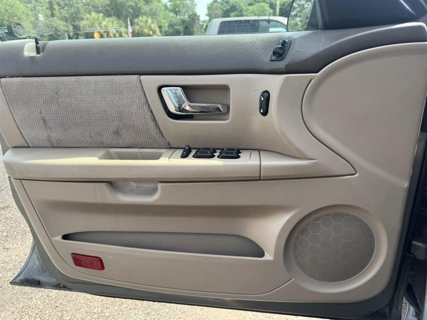 2002 Beige /Taupe Ford Taurus (1FAFP55292A) with an 3.0l V6 EFI Flex Fuel 3.0 engine, Automatic transmission, located at 745 East Steele Rd., West Columbia, SC, 29170, (803) 755-9148, 33.927212, -81.148483 - Special Internet Price! 2002 Ford Taurus - Photo#13