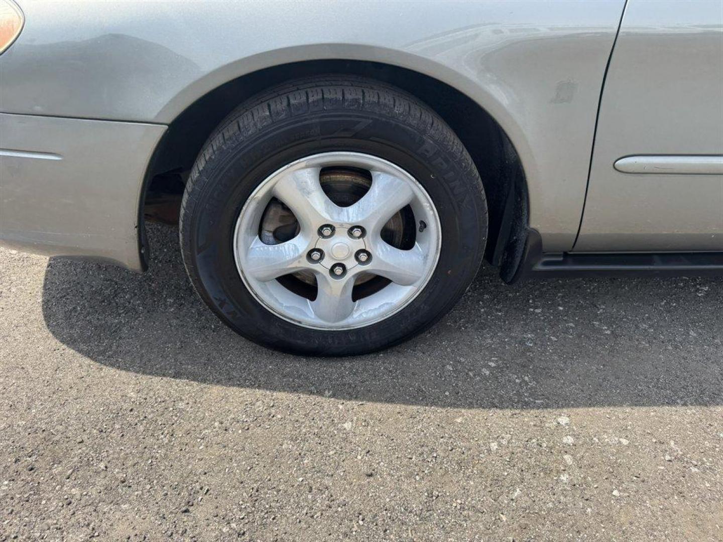 2002 Beige /Taupe Ford Taurus (1FAFP55292A) with an 3.0l V6 EFI Flex Fuel 3.0 engine, Automatic transmission, located at 745 East Steele Rd., West Columbia, SC, 29170, (803) 755-9148, 33.927212, -81.148483 - Special Internet Price! 2002 Ford Taurus - Photo#27