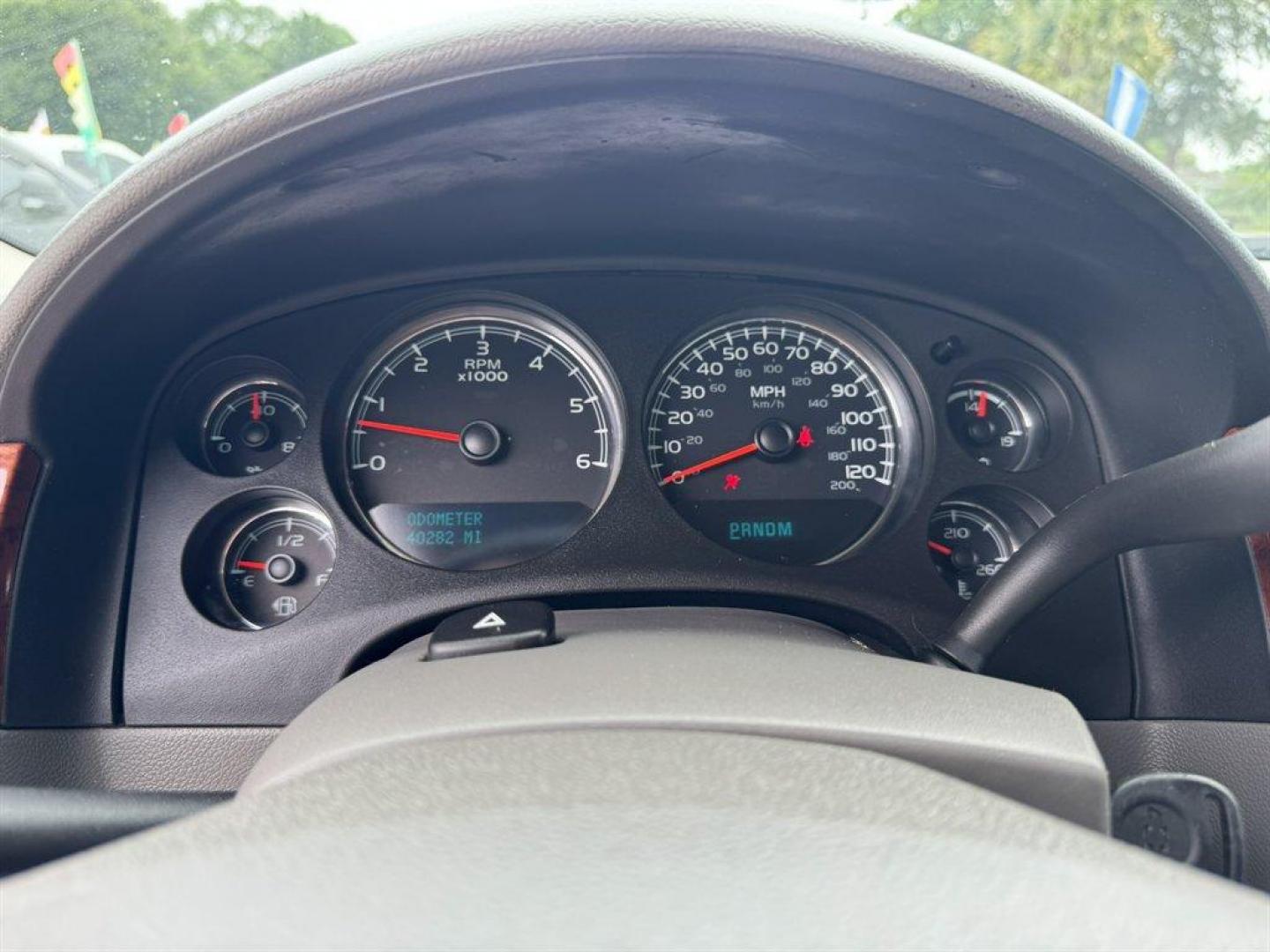 2011 White /Grey Chevrolet Suburban (1GNSCJE0XBR) with an 5.3l V8 SFI 5.3l engine, Automatic transmission, located at 745 East Steele Rd., West Columbia, SC, 29170, (803) 755-9148, 33.927212, -81.148483 - Special Internet Price! 2011 Chevrolet Suburban LT with AM/FM radio, Backup camera, Cruise control, Leather interior, 3rd seating, Seats up to 8, Powered windows, Powered door locks, Plus more! - Photo#10