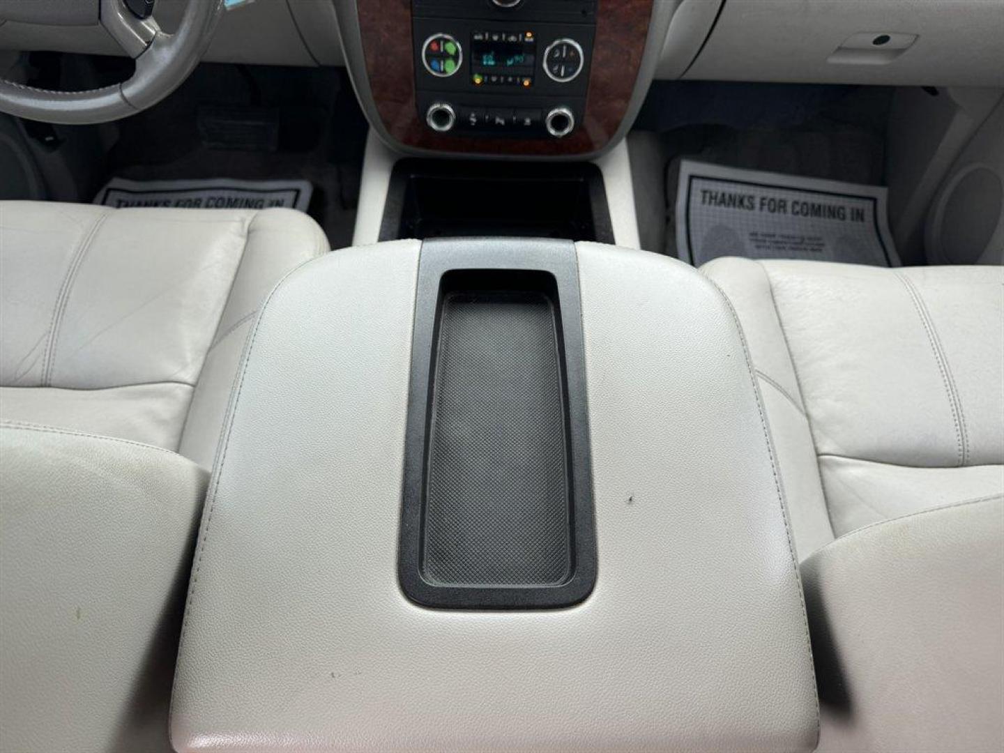 2011 White /Grey Chevrolet Suburban (1GNSCJE0XBR) with an 5.3l V8 SFI 5.3l engine, Automatic transmission, located at 745 East Steele Rd., West Columbia, SC, 29170, (803) 755-9148, 33.927212, -81.148483 - Special Internet Price! 2011 Chevrolet Suburban LT with AM/FM radio, Backup camera, Cruise control, Leather interior, 3rd seating, Seats up to 8, Powered windows, Powered door locks, Plus more! - Photo#13