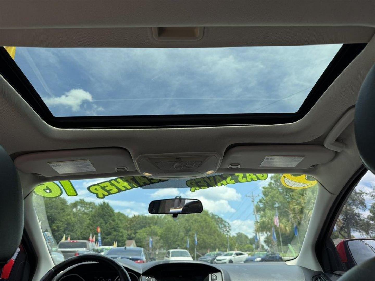 2016 Red /Black Ford Focus (1FADP3F24GL) with an 2.0l I-4 DI Dohc Flex 2.0 engine, Automatic transmission, located at 745 East Steele Rd., West Columbia, SC, 29170, (803) 755-9148, 33.927212, -81.148483 - Special Internet Price! 2016 Ford Focus with AM/FM radio, Backup camera, Navigation, Cruise control, Sunroof, Leather interior, Powered driver seat, Powered windows, Powered door locks, Plus more! - Photo#18