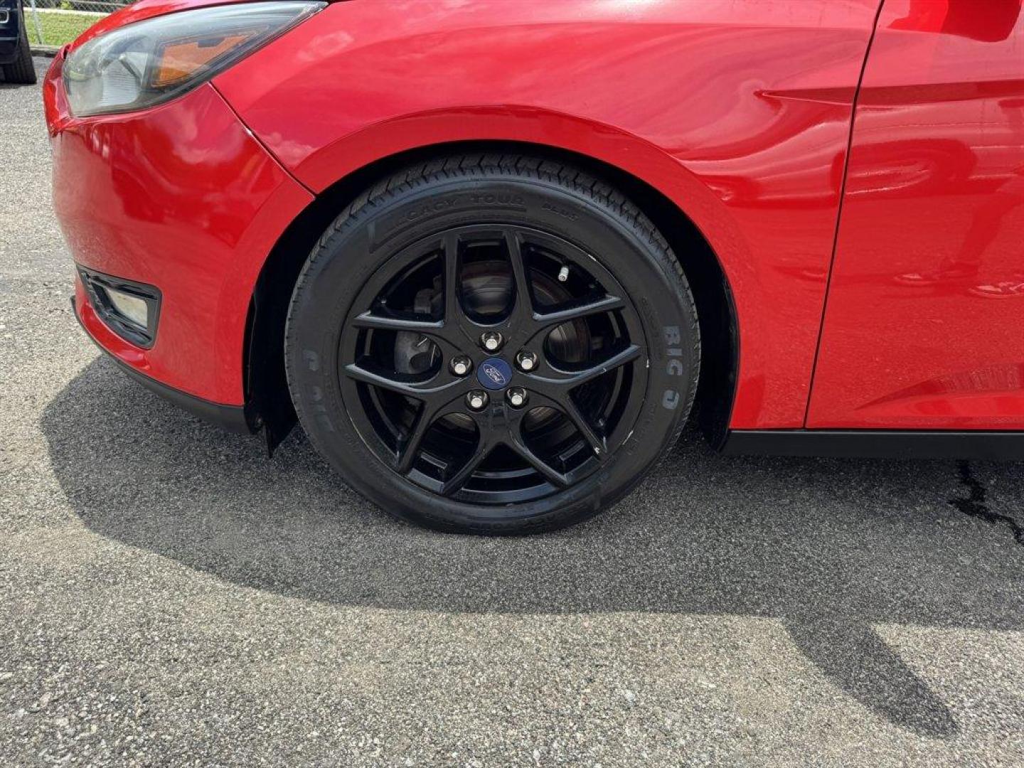 2016 Red /Black Ford Focus (1FADP3F24GL) with an 2.0l I-4 DI Dohc Flex 2.0 engine, Automatic transmission, located at 745 East Steele Rd., West Columbia, SC, 29170, (803) 755-9148, 33.927212, -81.148483 - Special Internet Price! 2016 Ford Focus with AM/FM radio, Backup camera, Navigation, Cruise control, Sunroof, Leather interior, Powered driver seat, Powered windows, Powered door locks, Plus more! - Photo#33