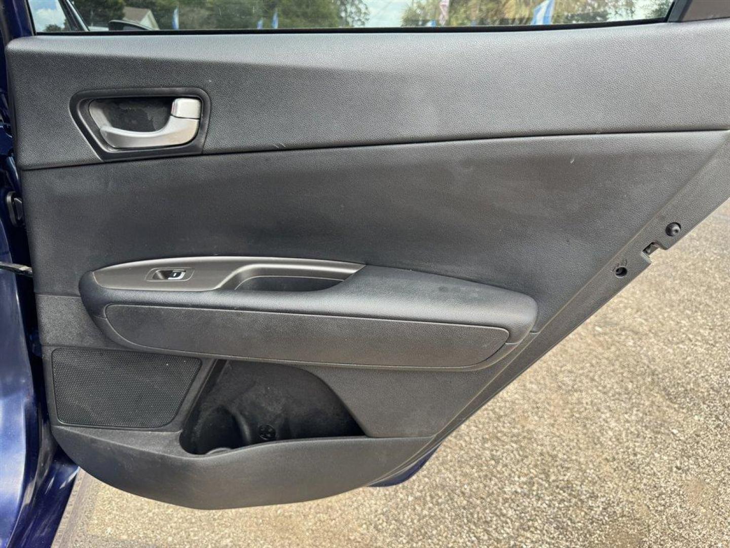 2019 Blue /Black Kia Optima (5XXGT4L37KG) with an 2.4l I-4 DI Dohc 2.4l engine, Automatic transmission, located at 745 East Steele Rd., West Columbia, SC, 29170, (803) 755-9148, 33.927212, -81.148483 - Special Internet Price! 2019 Kia Optima with AM/FM radio, Backup camera, Cruise control, Cloth interior, Keyless entry, Powered windows, Powered door locks, Plus more! - Photo#22