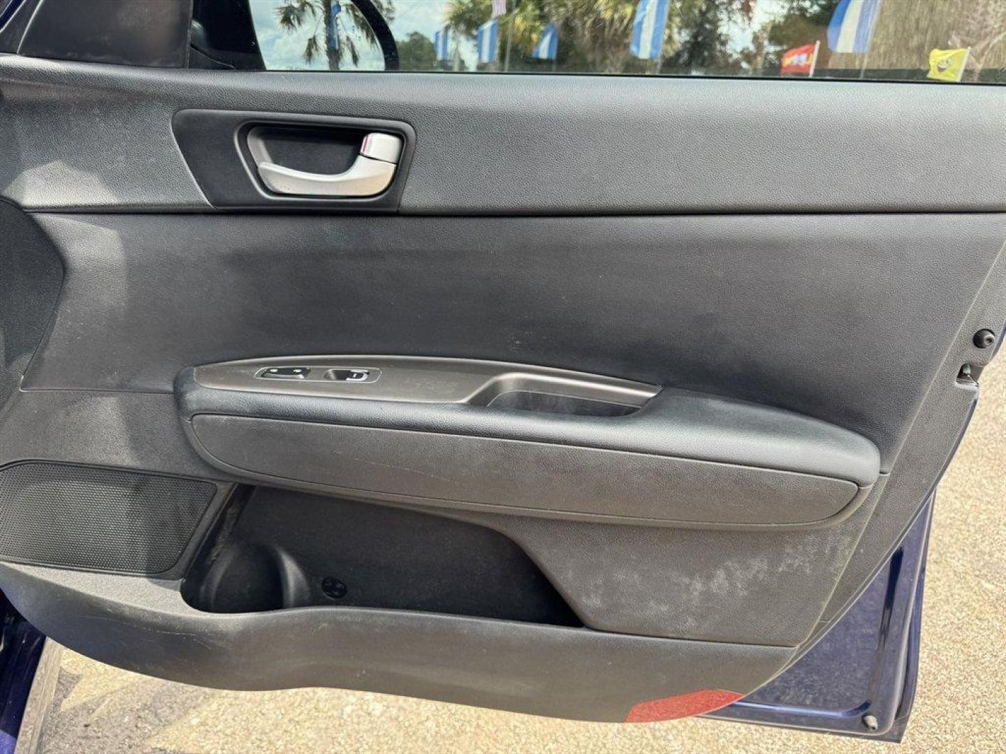 2019 Blue /Black Kia Optima (5XXGT4L37KG) with an 2.4l I-4 DI Dohc 2.4l engine, Automatic transmission, located at 745 East Steele Rd., West Columbia, SC, 29170, (803) 755-9148, 33.927212, -81.148483 - Special Internet Price! 2019 Kia Optima with AM/FM radio, Backup camera, Cruise control, Cloth interior, Keyless entry, Powered windows, Powered door locks, Plus more! - Photo#24