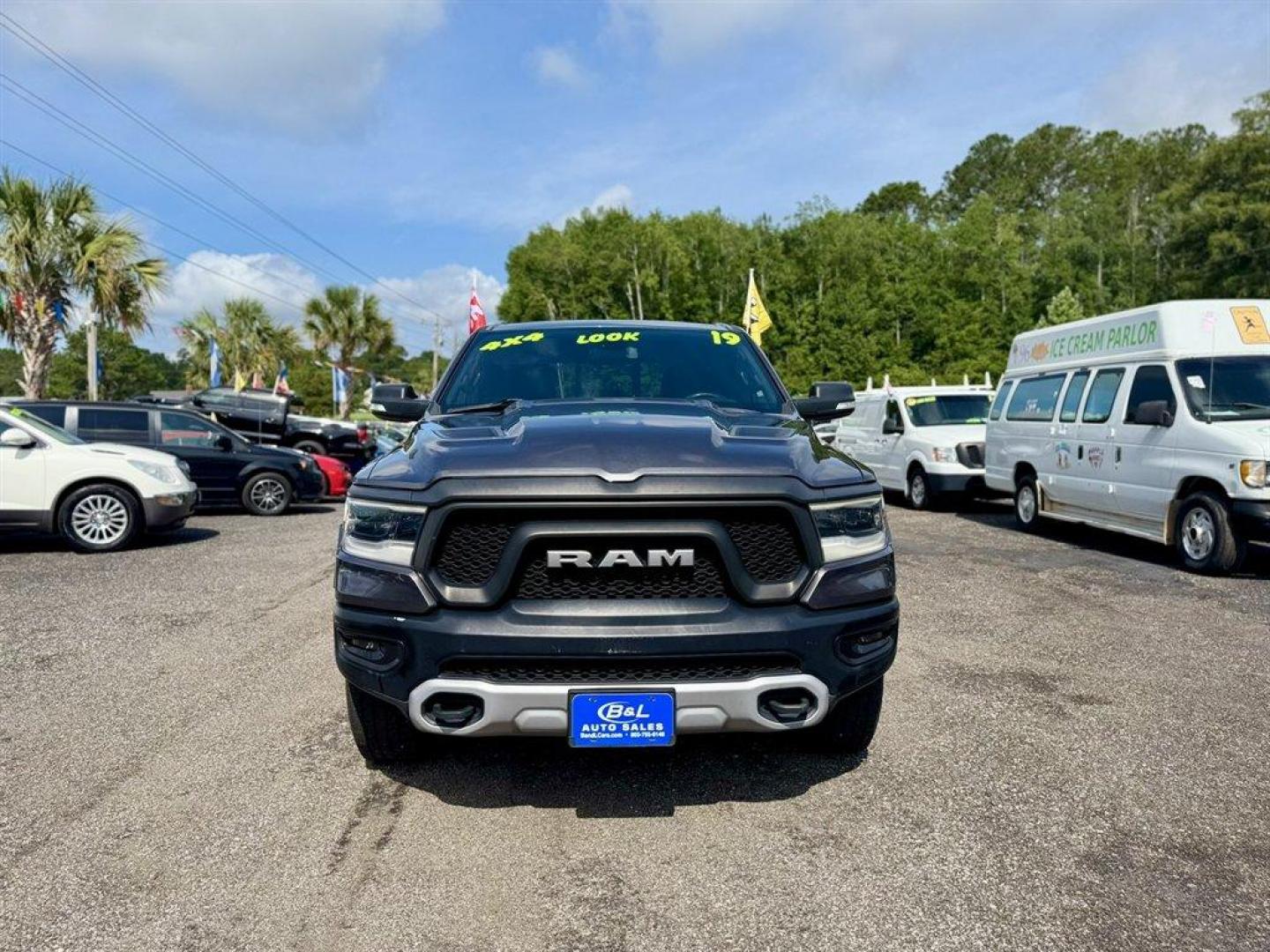 2019 Grey /Black Ram 1500 (1C6SRFET5KN) with an 5.7l V8 Smpi Hemi 5.7l engine, Automatic transmission, located at 745 East Steele Rd., West Columbia, SC, 29170, (803) 755-9148, 33.927212, -81.148483 - Special Internet Price! 2019 Ram 1500 Rebel with AM/FM radio, Trail to XM radio, Backup camera, Navigation, Cruise control, Keyless entry, Push to start, Leather interior, 4X4, Truck bed cover, Powered windows, Powered door locks, Plus more! - Photo#1