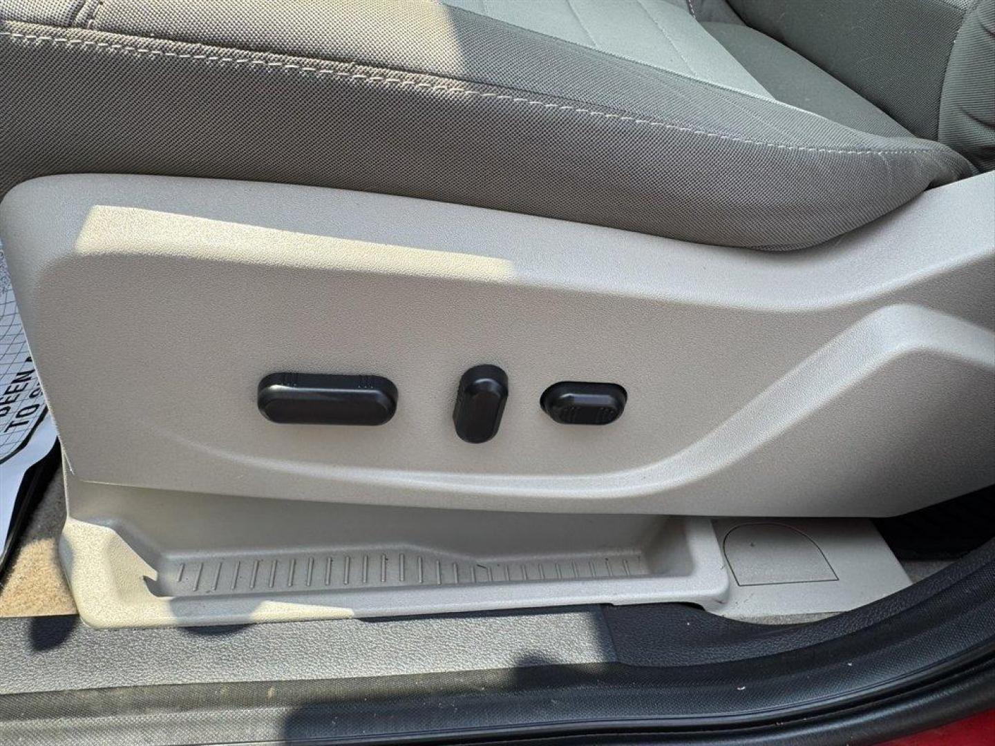 2016 Red /Taupe Ford Escape (1FMCU0GX3GU) with an 1.6l I-4 DI Dohc TC Ecobt engine, Automatic transmission, located at 745 East Steele Rd., West Columbia, SC, 29170, (803) 755-9148, 33.927212, -81.148483 - Special Internet Price! 2016 Ford Escape with AM/FM radio, Bluetooth, Backup camera, Keyless entry, Cloth interior, Powered windows, Powered door locks, Plus more! - Photo#21