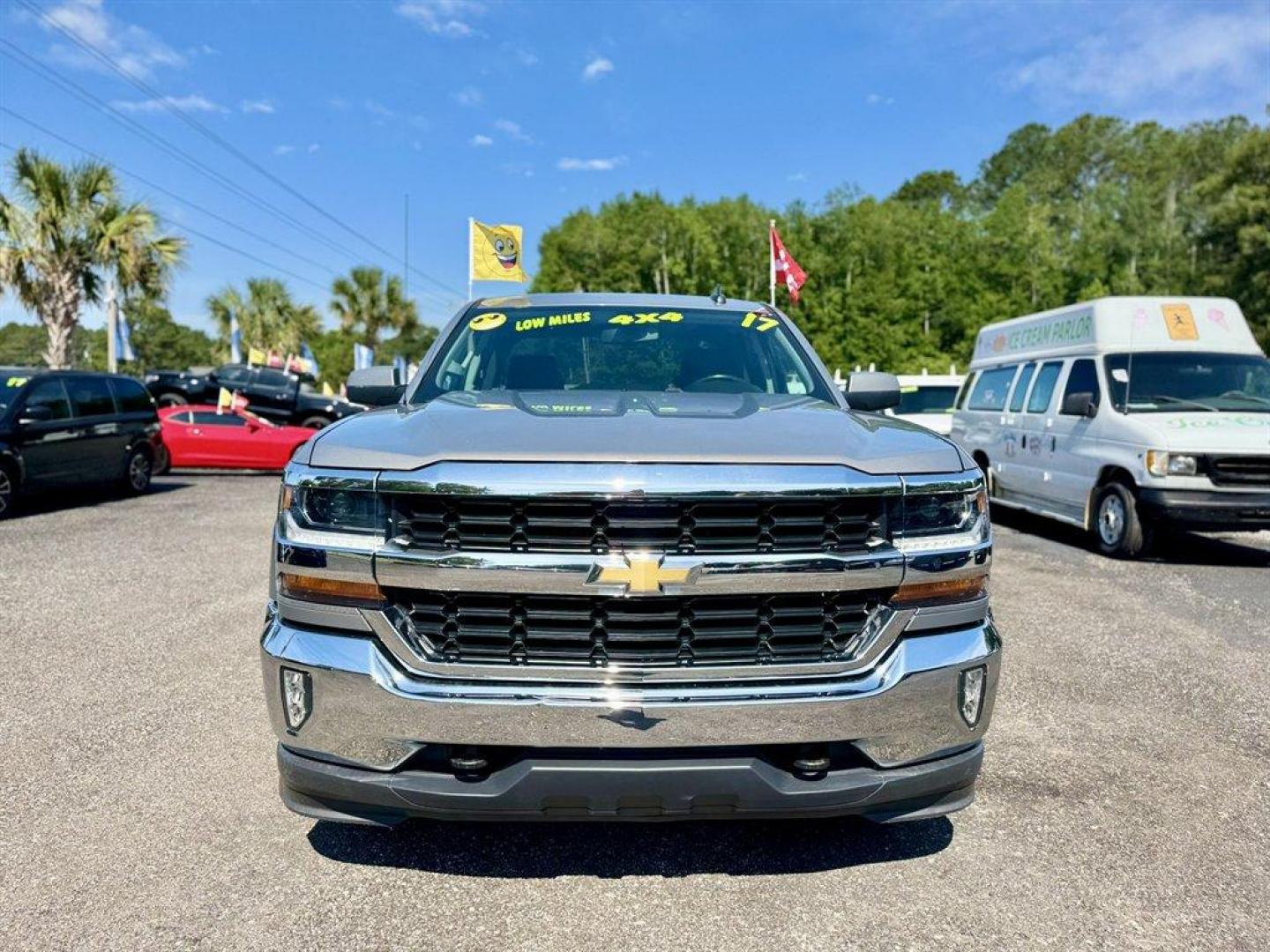 2017 Silver /Black Chevrolet Silverado 1500 (1GCVKREC8HZ) with an 5.3l V8 DI VVT Flex 5.3l engine, Automatic transmission, located at 745 East Steele Rd., West Columbia, SC, 29170, (803) 755-9148, 33.927212, -81.148483 - Special Internet Price! 2017 Chevrolet Silverado with AM/FM radio, Cruise control, Backup camera, 4X4, Powered driver seat, Cloth interior, Powered windows, Powered door locks, Plus more! - Photo#1