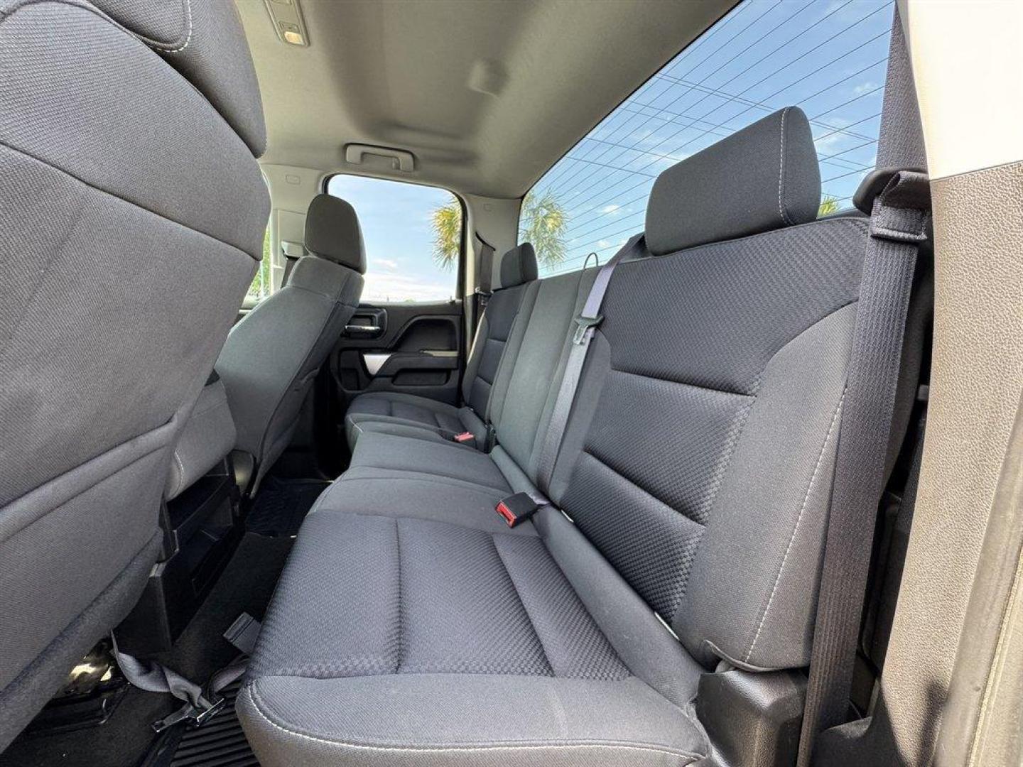 2017 Silver /Black Chevrolet Silverado 1500 (1GCVKREC8HZ) with an 5.3l V8 DI VVT Flex 5.3l engine, Automatic transmission, located at 745 East Steele Rd., West Columbia, SC, 29170, (803) 755-9148, 33.927212, -81.148483 - Special Internet Price! 2017 Chevrolet Silverado with AM/FM radio, Cruise control, Backup camera, 4X4, Powered driver seat, Cloth interior, Powered windows, Powered door locks, Plus more! - Photo#20