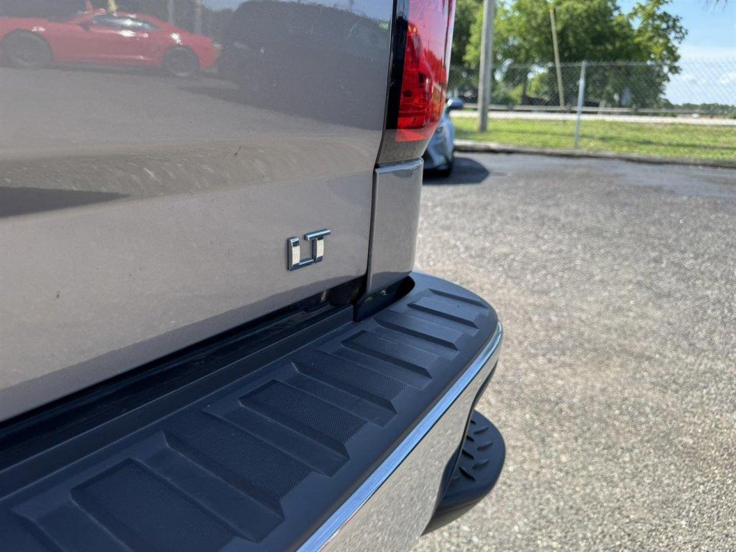 2017 Silver /Black Chevrolet Silverado 1500 (1GCVKREC8HZ) with an 5.3l V8 DI VVT Flex 5.3l engine, Automatic transmission, located at 745 East Steele Rd., West Columbia, SC, 29170, (803) 755-9148, 33.927212, -81.148483 - Special Internet Price! 2017 Chevrolet Silverado with AM/FM radio, Cruise control, Backup camera, 4X4, Powered driver seat, Cloth interior, Powered windows, Powered door locks, Plus more! - Photo#27