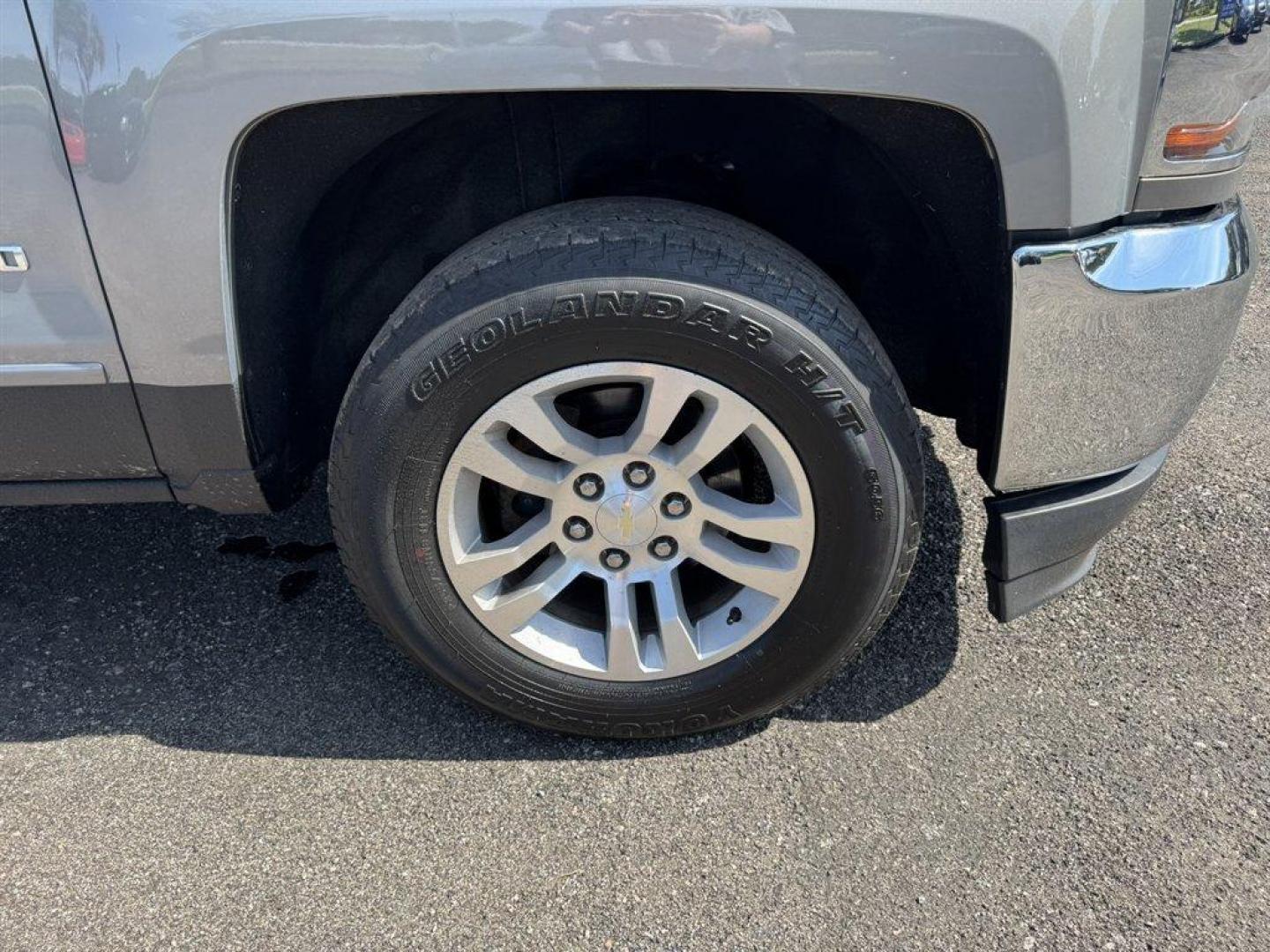 2017 Silver /Black Chevrolet Silverado 1500 (1GCVKREC8HZ) with an 5.3l V8 DI VVT Flex 5.3l engine, Automatic transmission, located at 745 East Steele Rd., West Columbia, SC, 29170, (803) 755-9148, 33.927212, -81.148483 - Special Internet Price! 2017 Chevrolet Silverado with AM/FM radio, Cruise control, Backup camera, 4X4, Powered driver seat, Cloth interior, Powered windows, Powered door locks, Plus more! - Photo#29