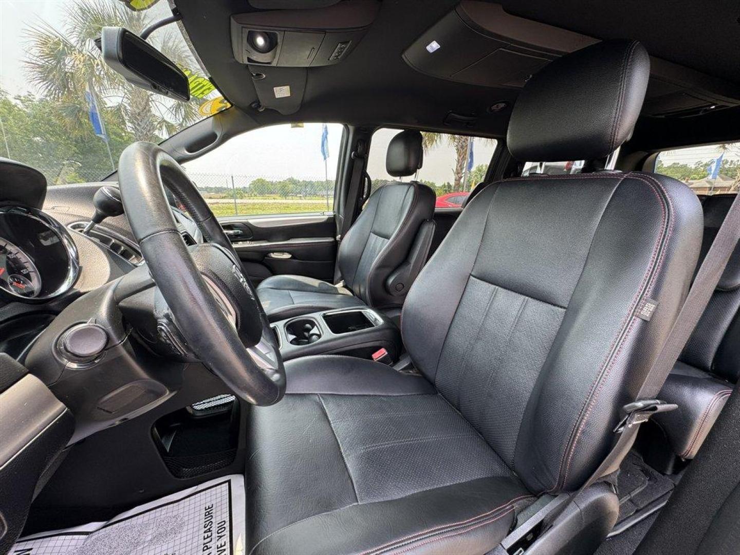 2017 Black /Black Dodge Grand Caravan (2C4RDGEG2HR) with an 3.6l V6 MPI Dohc VVT Flex engine, Automatic transmission, located at 745 East Steele Rd., West Columbia, SC, 29170, (803) 755-9148, 33.927212, -81.148483 - Special Internet Price! 2017 Dodge Grand Caravan with AM/FM radio, Bluetooth, Cruise control, Leather interior, 3rd row seating, Powered liftgate, Powered windows, Powered door locks, Plus more! - Photo#18