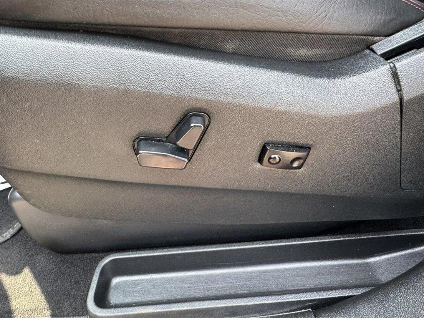 2017 Black /Black Dodge Grand Caravan (2C4RDGEG2HR) with an 3.6l V6 MPI Dohc VVT Flex engine, Automatic transmission, located at 745 East Steele Rd., West Columbia, SC, 29170, (803) 755-9148, 33.927212, -81.148483 - Special Internet Price! 2017 Dodge Grand Caravan with AM/FM radio, Bluetooth, Cruise control, Leather interior, 3rd row seating, Powered liftgate, Powered windows, Powered door locks, Plus more! - Photo#19