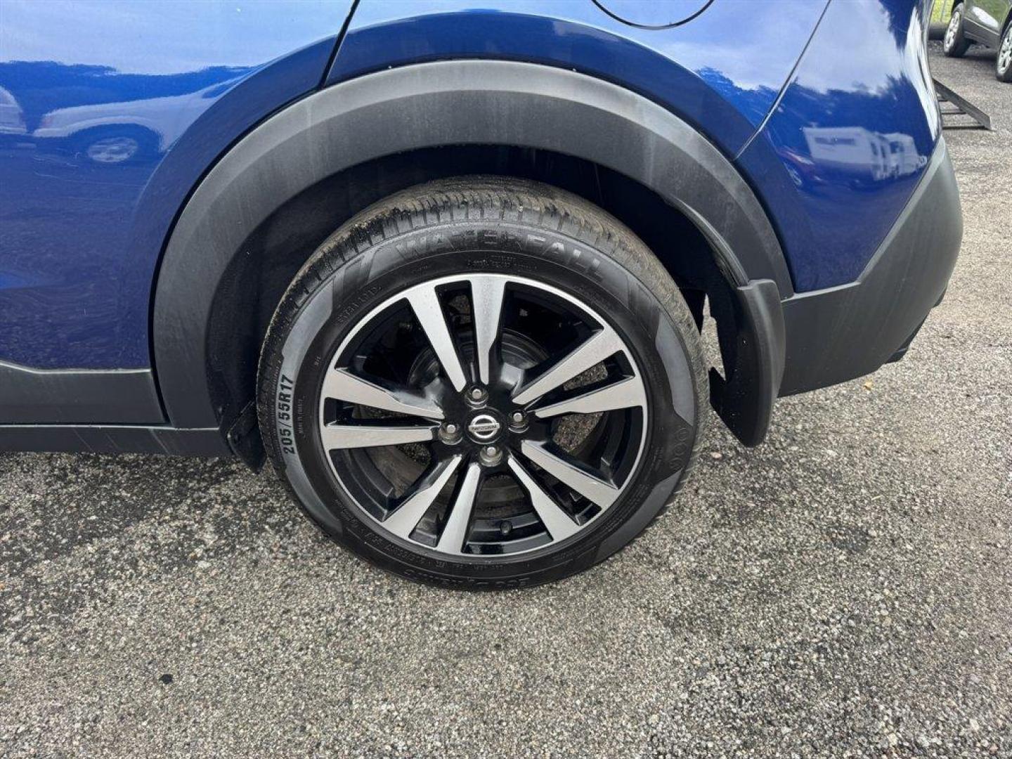 2018 Blue /Black Nissan Kicks (3N1CP5CU8JL) with an 1.6l I-4 Smpi Dohc Cvtcs engine, Automatic transmission, located at 745 East Steele Rd., West Columbia, SC, 29170, (803) 755-9148, 33.927212, -81.148483 - Special Internet Price! 2018 Nissan Kicks with AM/FM radio, Cruise control, Backup camera, Bluetooth, Keyless entry, Push to start, Cloth interior, Powered windows, Powered door locks, Plus more! - Photo#31