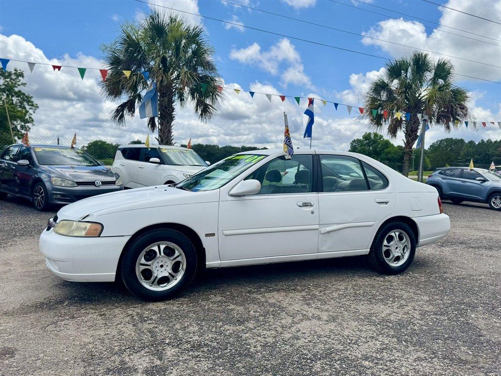photo of 2001 Nissan Altima 