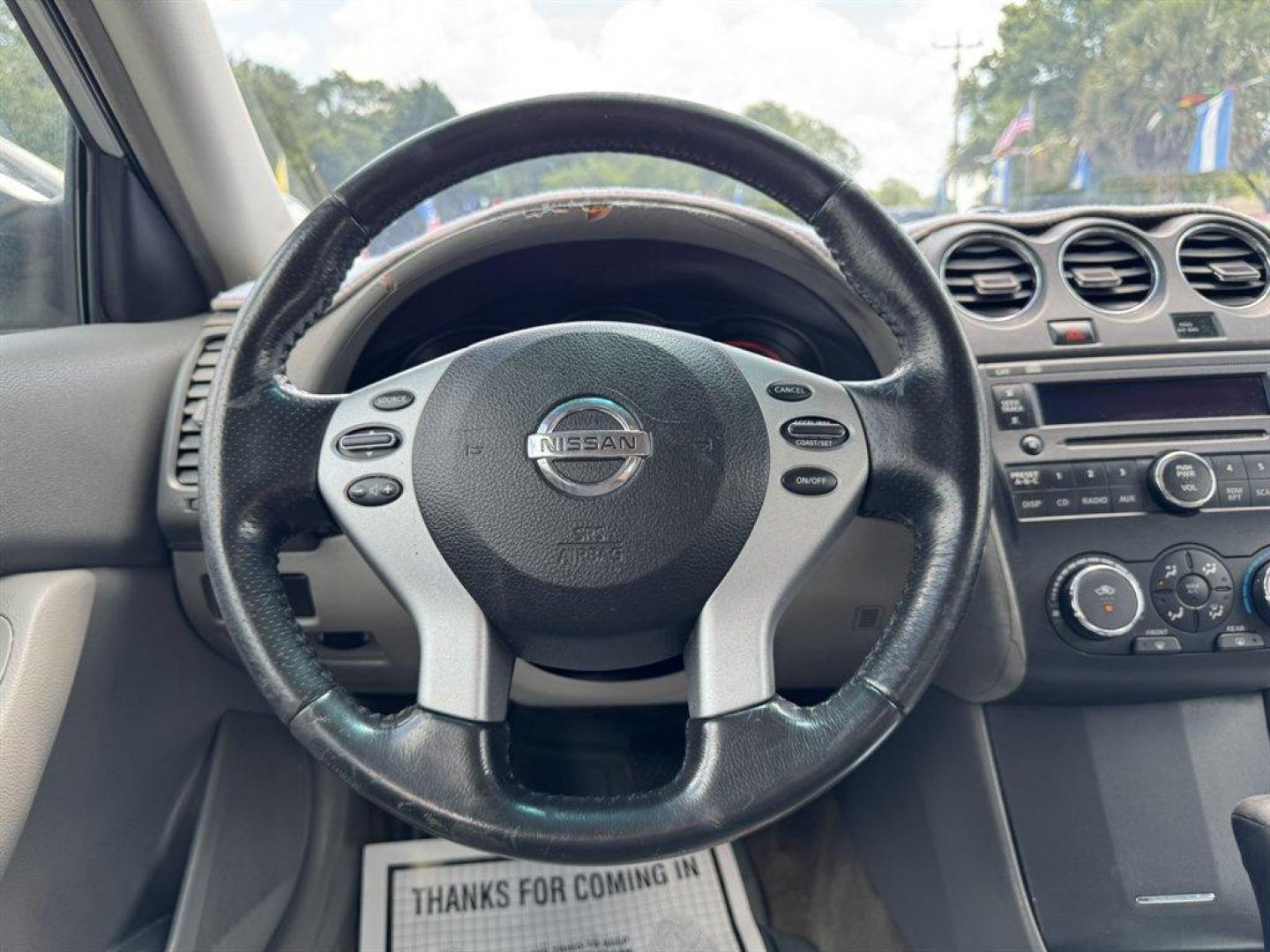 2008 Silver /Grey Nissan Altima (1N4AL21E08N) with an 2.5l I-4 MPI Dohc 2.5l engine, Automatic transmission, located at 745 East Steele Rd., West Columbia, SC, 29170, (803) 755-9148, 33.927212, -81.148483 - Special Internet Price! 2008 Nissan Altima - Photo#7