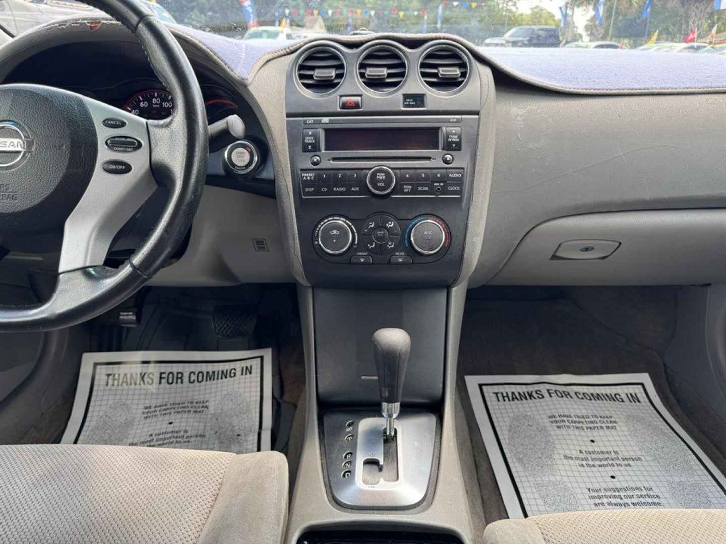 2008 Silver /Grey Nissan Altima (1N4AL21E08N) with an 2.5l I-4 MPI Dohc 2.5l engine, Automatic transmission, located at 745 East Steele Rd., West Columbia, SC, 29170, (803) 755-9148, 33.927212, -81.148483 - Special Internet Price! 2008 Nissan Altima - Photo#11