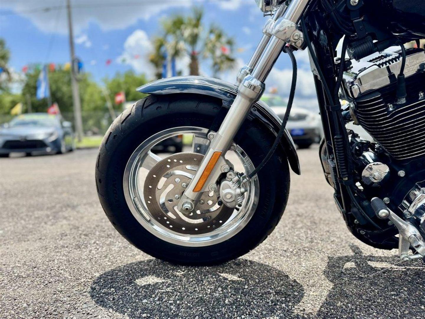 2013 Black /Black Harley-Davidson 1200 Custom (1HD1CT315DC) with an 1200 engine, 6 Speed Manual transmission, located at 745 East Steele Rd., West Columbia, SC, 29170, (803) 755-9148, 33.927212, -81.148483 - Photo#9