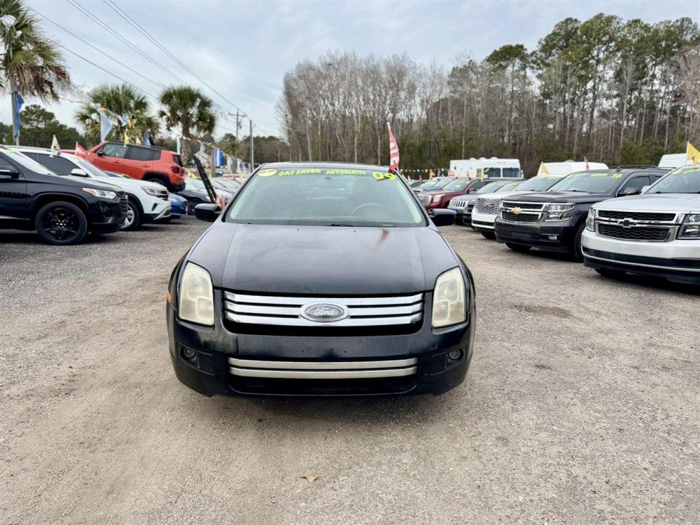 2009 Black /Black Ford Fusion (3FAHP08119R) with an 3.0l V6 EFI 3.0l engine, Automatic transmission, located at 745 East Steele Rd., West Columbia, SC, 29170, (803) 755-9148, 33.927212, -81.148483 - Photo#1