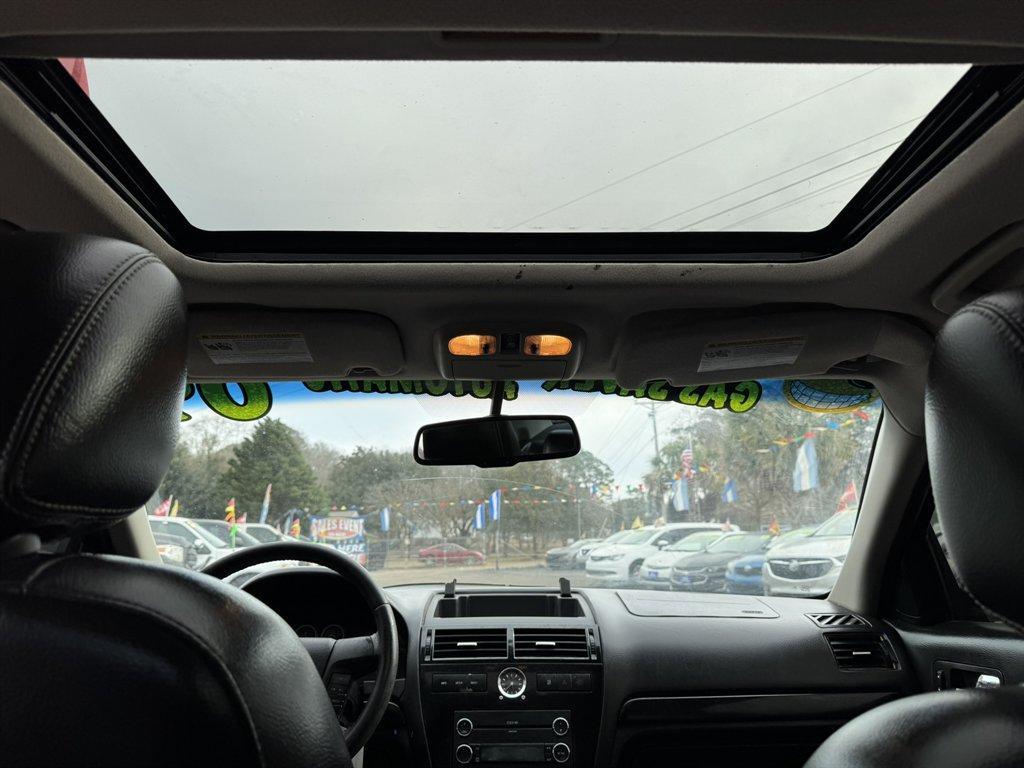 2009 Black /Black Ford Fusion (3FAHP08119R) with an 3.0l V6 EFI 3.0l engine, Automatic transmission, located at 745 East Steele Rd., West Columbia, SC, 29170, (803) 755-9148, 33.927212, -81.148483 - Photo#14