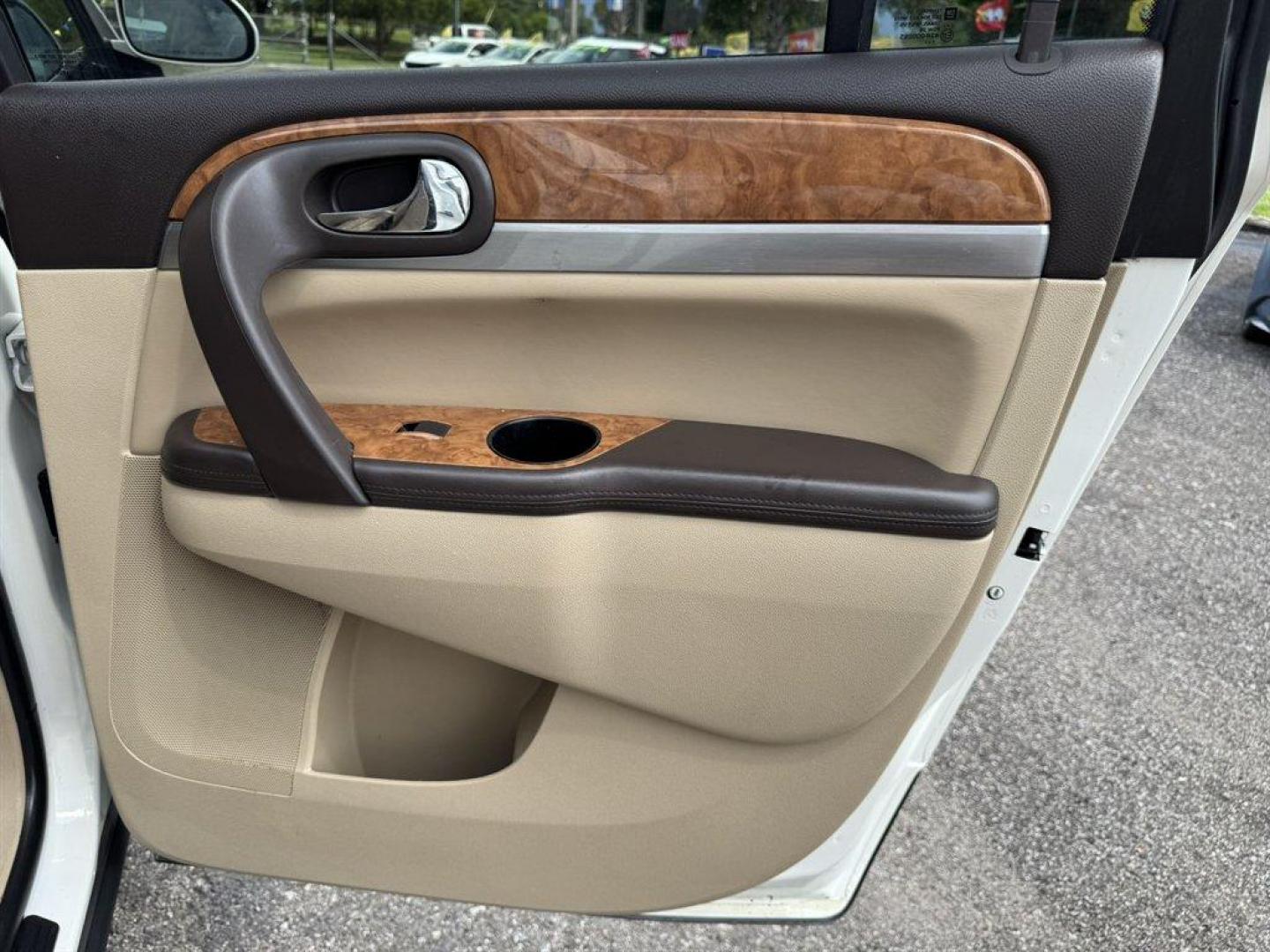 2012 White /Taupe Buick Enclave (5GAKVCED4CJ) with an 3.6l V6 DI Dohc 3.6l engine, Automatic transmission, located at 745 East Steele Rd., West Columbia, SC, 29170, (803) 755-9148, 33.927212, -81.148483 - Special Internet Price! 2012 Buick Enclave with AM/FM radio, Backup camera, Cruise control, Powered front seats, 3rd row seating, Leather interior, Sunroof, Keyless entry, Powered windows, Powered door locks, Plus more! - Photo#25