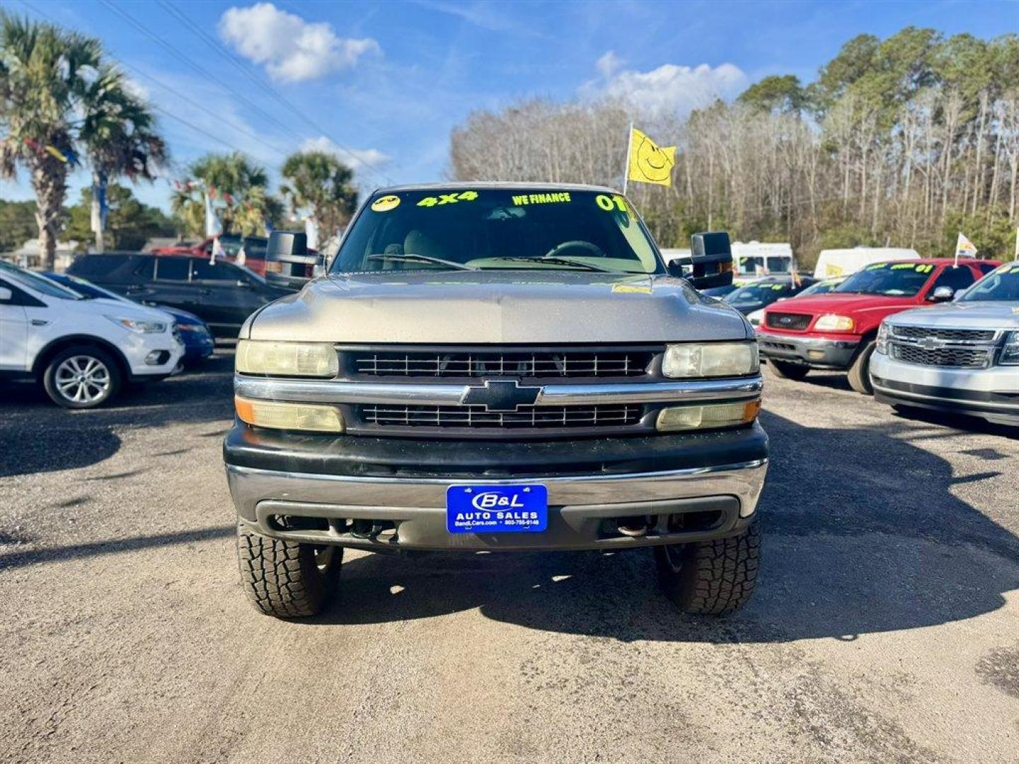 2001 Gold /Grey Chevrolet Silverado 1500 (1GCEK19T01E) with an 5.3l V8 SFI 5.3l engine, Automatic transmission, located at 745 East Steele Rd., West Columbia, SC, 29170, (803) 755-9148, 33.927212, -81.148483 - Photo#1