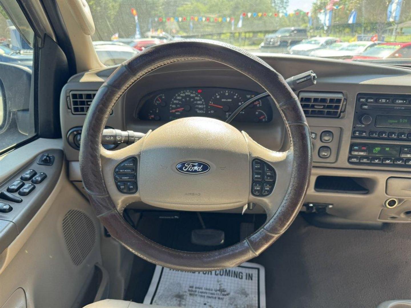 2004 Gold /Tan Ford Excursion (1FMNU43S54E) with an 6.8l V10 EFI Sohc 6.8l engine, Automatic transmission, located at 745 East Steele Rd., West Columbia, SC, 29170, (803) 755-9148, 33.927212, -81.148483 - Special Internet Price! 2004 Ford Excursion - Photo#7