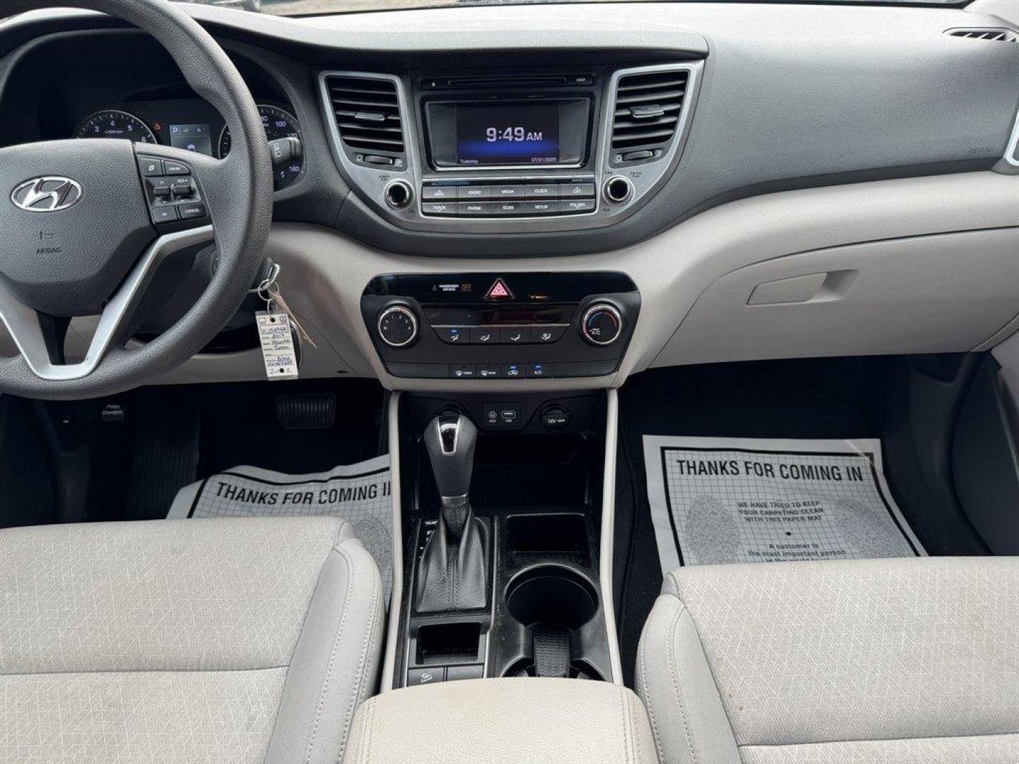 2017 Black /Grey Hyundai Tucson (KM8J23A41HU) with an 2.0l I-4 DI Dohc Cvvt 2.0 engine, Automatic transmission, located at 745 East Steele Rd., West Columbia, SC, 29170, (803) 755-9148, 33.927212, -81.148483 - Special Internet Price! 2017 Hyundai Tucson with AM/FM radio, Bluetooth, Backup camera, Cruise control, Cloth interior, Powered windows, Powered door locks, Plus more! - Photo#10