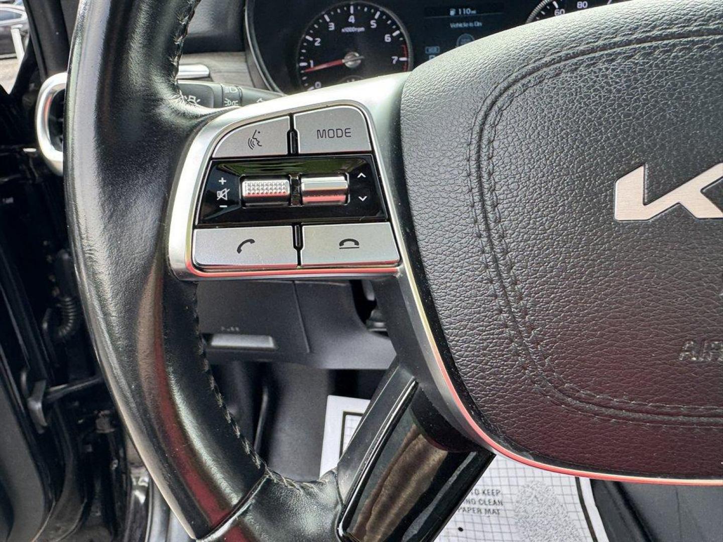 2022 Black /Black Kia Telluride (5XYP34HC6NG) with an 3.8l V6 DI Dohc 3.8l engine, Automatic transmission, located at 745 East Steele Rd., West Columbia, SC, 29170, (803) 755-9148, 33.927212, -81.148483 - Special Intrenet Price! 2022 Kia Telluride with AM/FM raido, Bluetooth, Backup camera, Navigation, Sunroof, Leather interior, 3rd row seating, Powered liftgate, Powered windows, Powered door locks, Plus more! - Photo#8