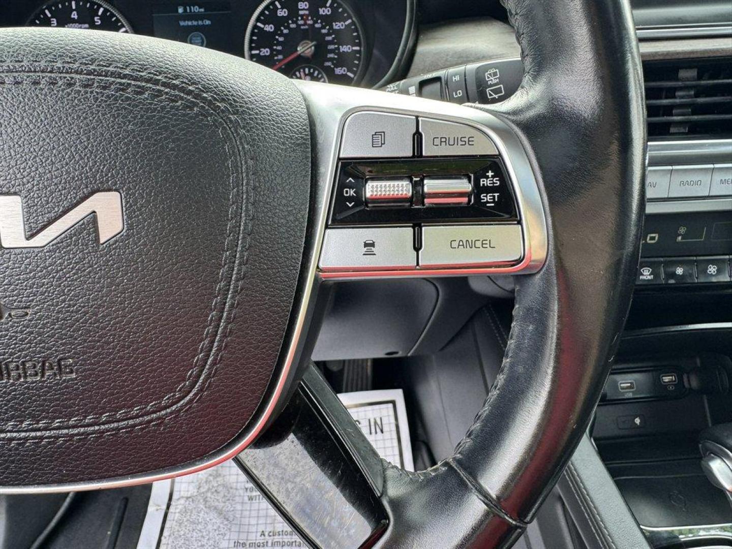 2022 Black /Black Kia Telluride (5XYP34HC6NG) with an 3.8l V6 DI Dohc 3.8l engine, Automatic transmission, located at 745 East Steele Rd., West Columbia, SC, 29170, (803) 755-9148, 33.927212, -81.148483 - Special Intrenet Price! 2022 Kia Telluride with AM/FM raido, Bluetooth, Backup camera, Navigation, Sunroof, Leather interior, 3rd row seating, Powered liftgate, Powered windows, Powered door locks, Plus more! - Photo#9