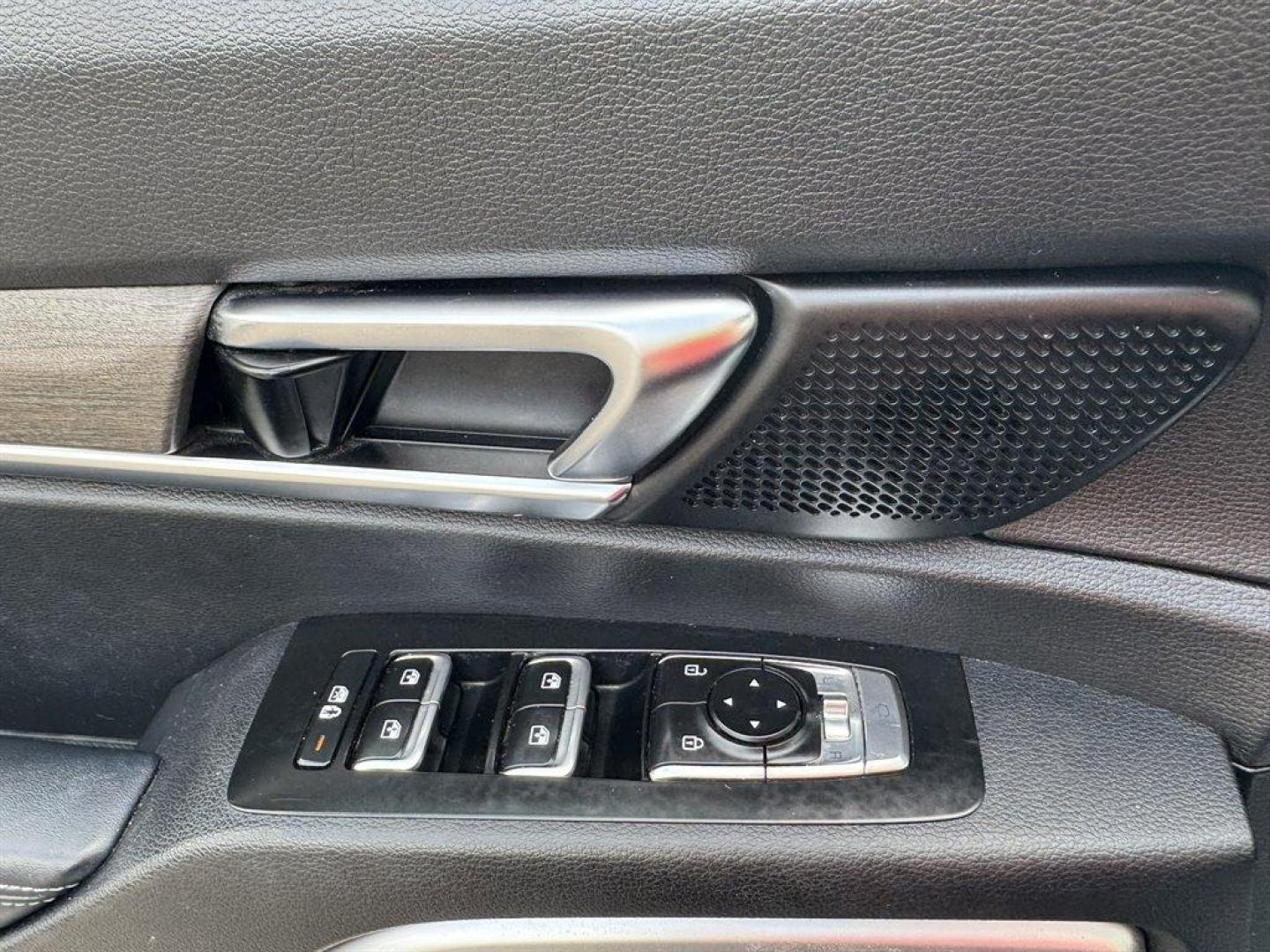 2022 Black /Black Kia Telluride (5XYP34HC6NG) with an 3.8l V6 DI Dohc 3.8l engine, Automatic transmission, located at 745 East Steele Rd., West Columbia, SC, 29170, (803) 755-9148, 33.927212, -81.148483 - Special Intrenet Price! 2022 Kia Telluride with AM/FM raido, Bluetooth, Backup camera, Navigation, Sunroof, Leather interior, 3rd row seating, Powered liftgate, Powered windows, Powered door locks, Plus more! - Photo#23