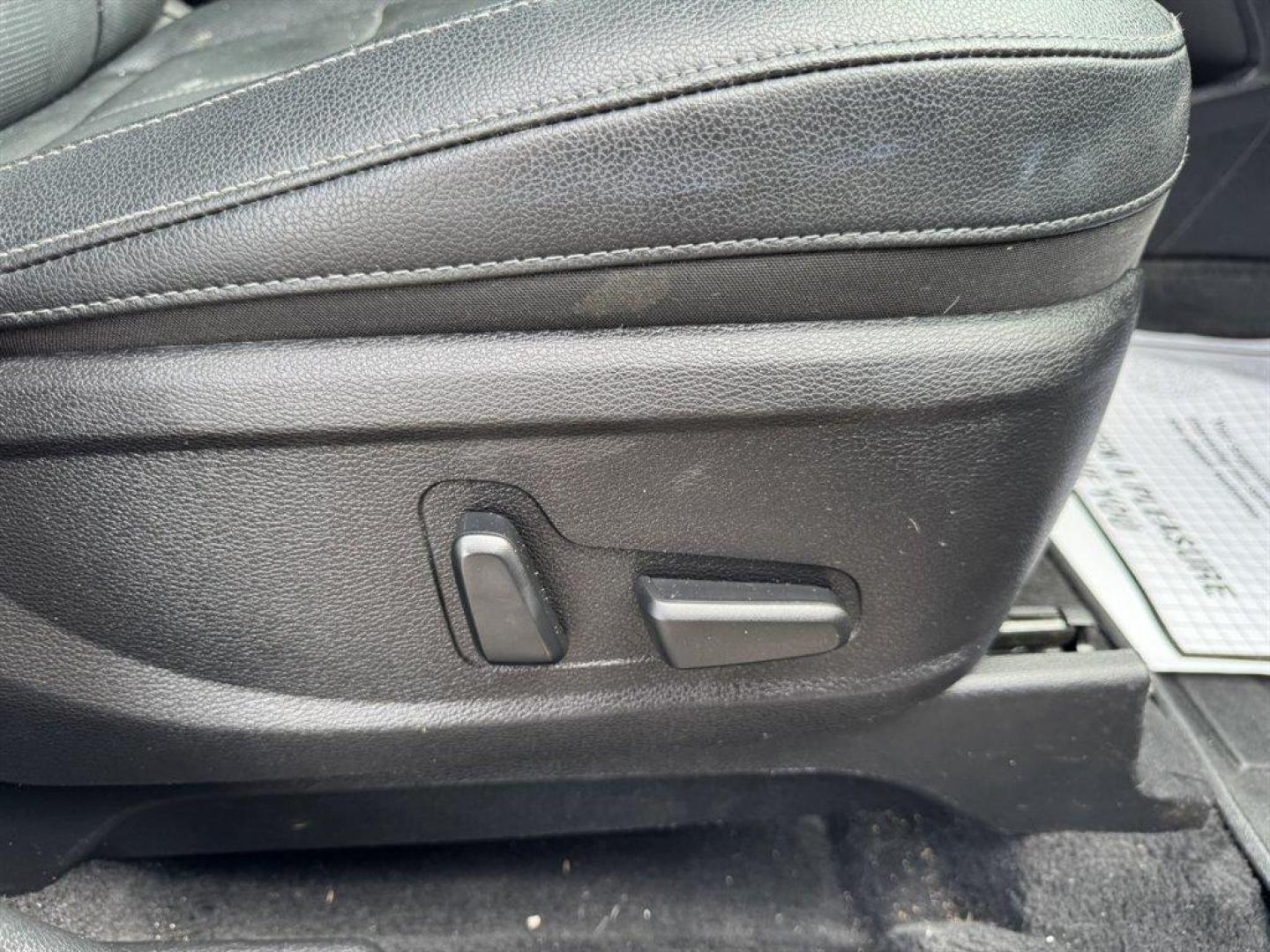 2022 Black /Black Kia Telluride (5XYP34HC6NG) with an 3.8l V6 DI Dohc 3.8l engine, Automatic transmission, located at 745 East Steele Rd., West Columbia, SC, 29170, (803) 755-9148, 33.927212, -81.148483 - Special Intrenet Price! 2022 Kia Telluride with AM/FM raido, Bluetooth, Backup camera, Navigation, Sunroof, Leather interior, 3rd row seating, Powered liftgate, Powered windows, Powered door locks, Plus more! - Photo#33