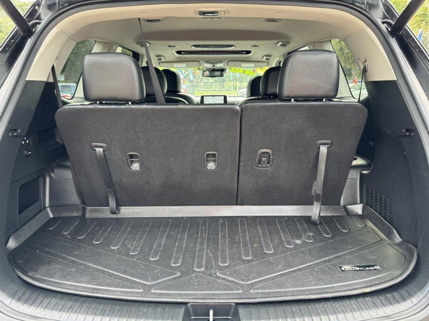 2022 Black /Black Kia Telluride (5XYP34HC6NG) with an 3.8l V6 DI Dohc 3.8l engine, Automatic transmission, located at 745 East Steele Rd., West Columbia, SC, 29170, (803) 755-9148, 33.927212, -81.148483 - Special Intrenet Price! 2022 Kia Telluride with AM/FM raido, Bluetooth, Backup camera, Navigation, Sunroof, Leather interior, 3rd row seating, Powered liftgate, Powered windows, Powered door locks, Plus more! - Photo#35