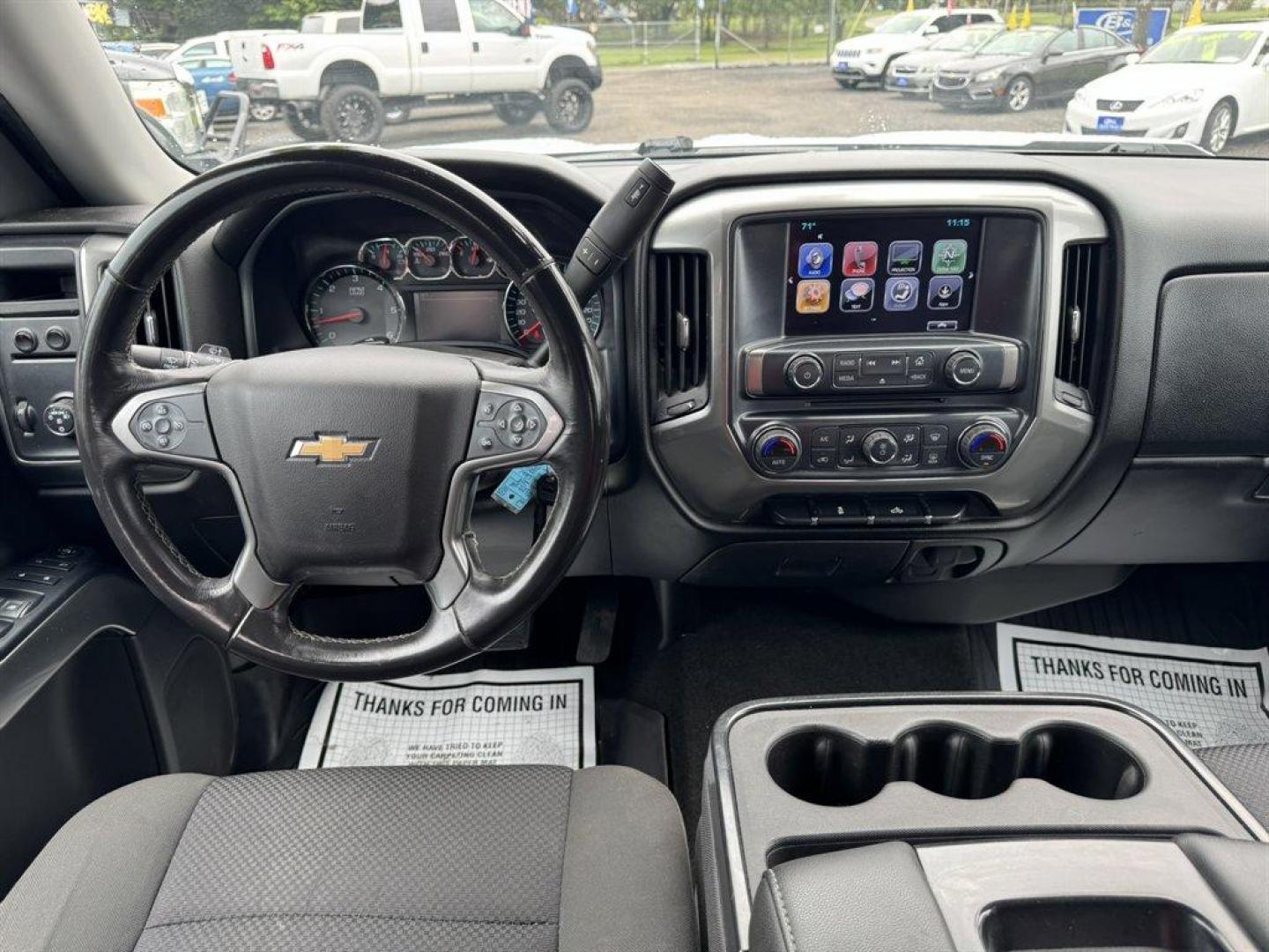 2018 White /Black Chevrolet Silverado 1500 (3GCPCRECXJG) with an 5.3l V8 DI VVT Flex 5.3l engine, Automatic transmission, located at 745 East Steele Rd., West Columbia, SC, 29170, (803) 755-9148, 33.927212, -81.148483 - Special Internet Price! 2018 Chevrolet Silverado 1500 with AM/FM radio, Bluetooth, Backup camera, Cruise control, Cloth interior, Powered driver seat, Powered windows, Keyless entry, Powered door locks, Plus more! - Photo#6