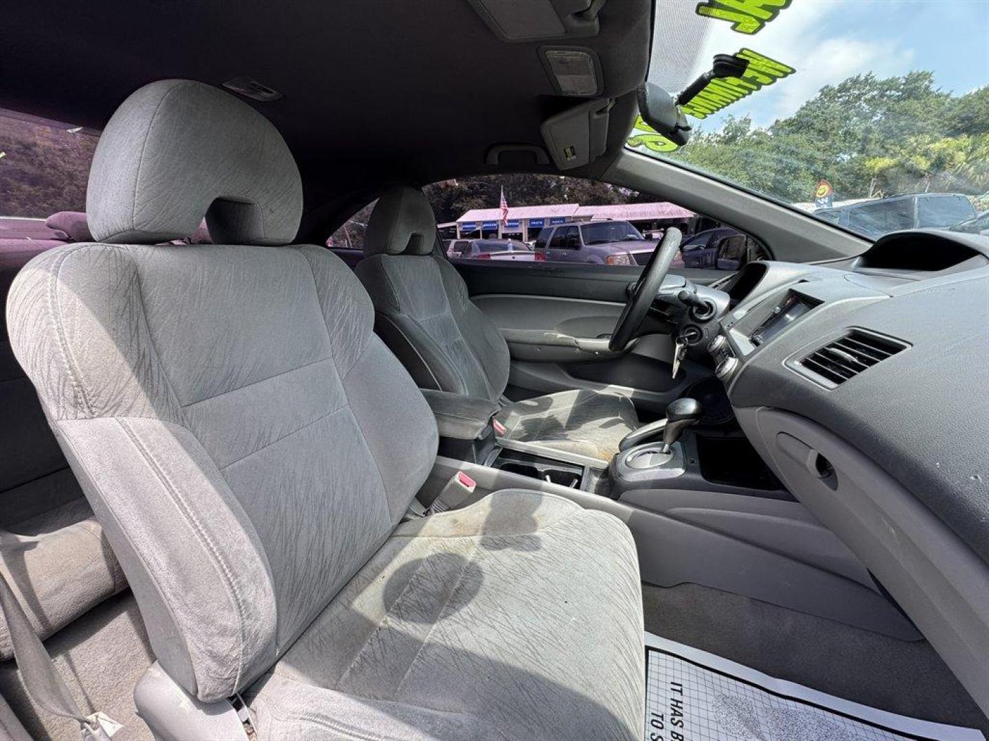 2006 Grey /Grey Honda Civic (2HGFG12666H) with an 1.8l I-4 MPI Sohc 1.8l engine, Automatic transmission, located at 745 East Steele Rd., West Columbia, SC, 29170, (803) 755-9148, 33.927212, -81.148483 - Special Internet Price! 2006 Honda Civic - Photo#17