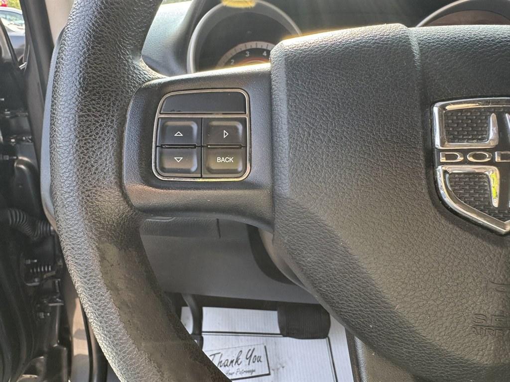 2014 Grey /Black Dodge Journey (3C4PDCBG7ET) with an 3.6l V6 MPI Dohc VVT Flex engine, Automatic transmission, located at 745 East Steele Rd., West Columbia, SC, 29170, (803) 755-9148, 33.927212, -81.148483- Photo#8