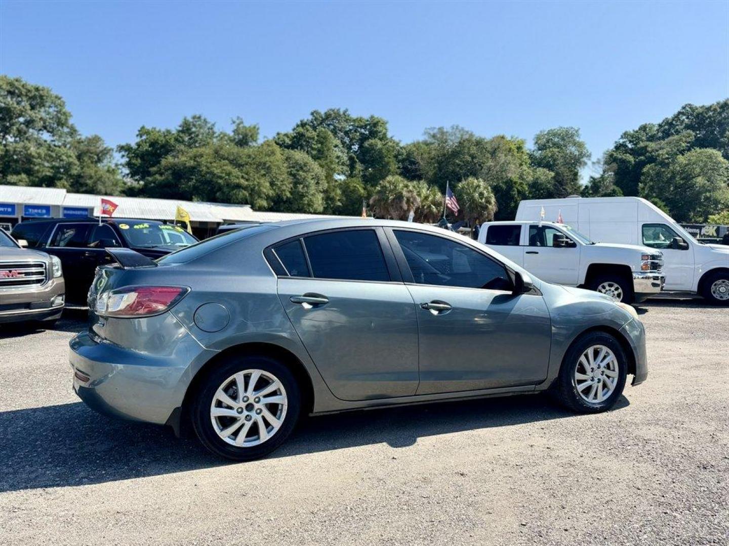 2012 Turquoise /Black Mazda Mazda3 (JM1BL1V76C1) with an 2.0l I-4 DI Dohc 2.0l engine, Automatic transmission, located at 745 East Steele Rd., West Columbia, SC, 29170, (803) 755-9148, 33.927212, -81.148483- Photo#3