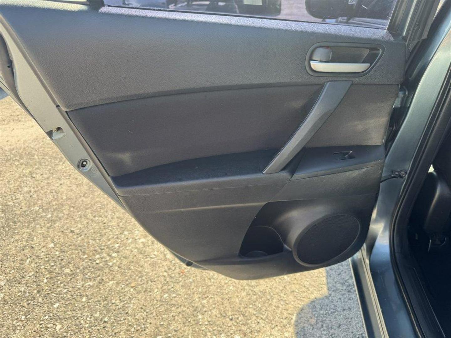 2012 Turquoise /Black Mazda Mazda3 (JM1BL1V76C1) with an 2.0l I-4 DI Dohc 2.0l engine, Automatic transmission, located at 745 East Steele Rd., West Columbia, SC, 29170, (803) 755-9148, 33.927212, -81.148483- Photo#15