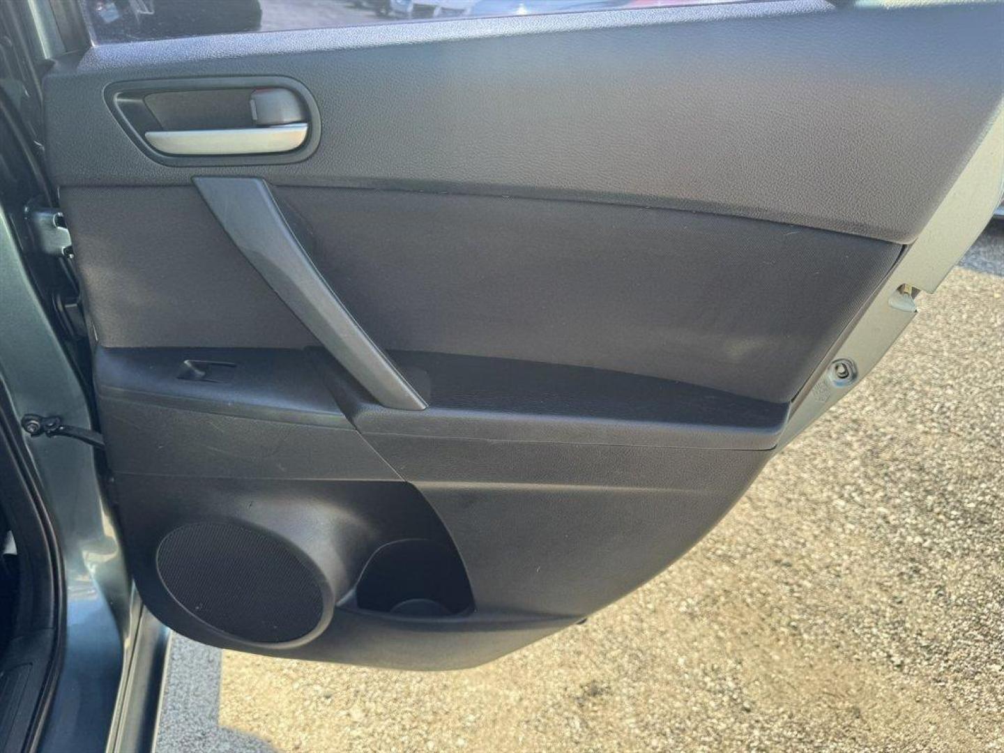 2012 Turquoise /Black Mazda Mazda3 (JM1BL1V76C1) with an 2.0l I-4 DI Dohc 2.0l engine, Automatic transmission, located at 745 East Steele Rd., West Columbia, SC, 29170, (803) 755-9148, 33.927212, -81.148483- Photo#17