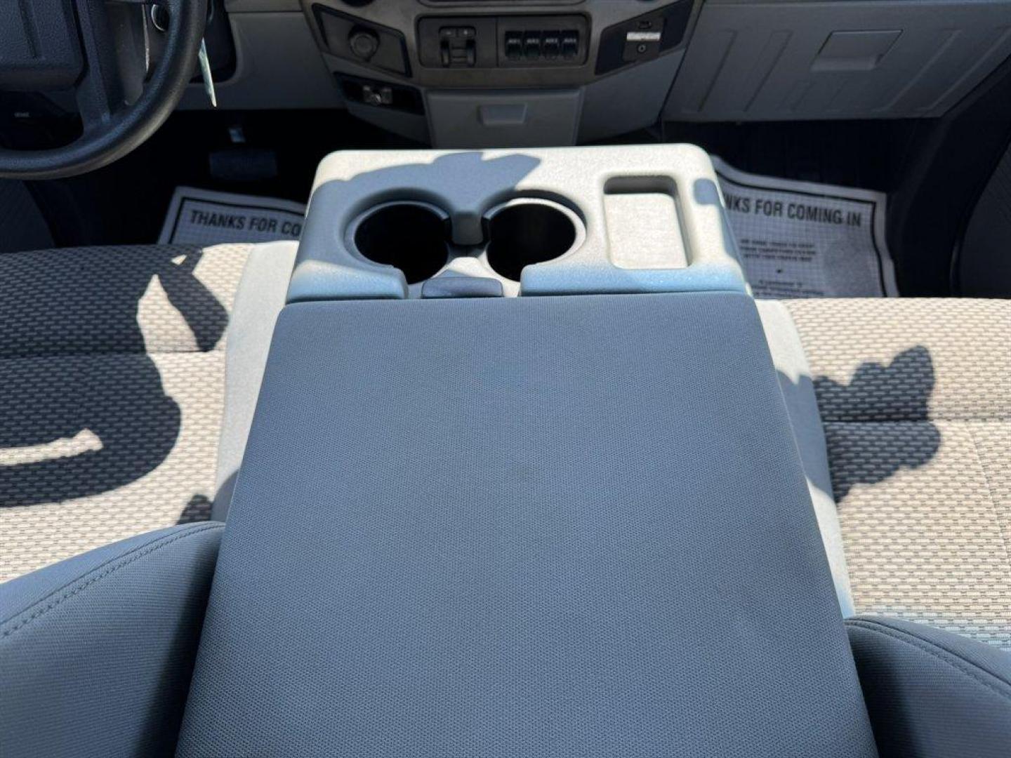 2012 White /Grey Ford F250sd (1FT7W2BT9CE) with an 6.7l V8 DI OHC Tdsl 6.7l engine, Automatic transmission, located at 745 East Steele Rd., West Columbia, SC, 29170, (803) 755-9148, 33.927212, -81.148483 - Special Internet Price! 2012 Ford F250SD - Photo#16