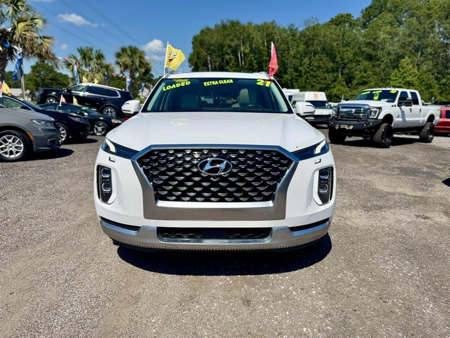2021 White /Taupe Hyundai Palisade (KM8R7DHE0MU) with an 3.8l V6 DI Dohc Cvvt 3.8l engine, Automatic transmission, located at 745 East Steele Rd., West Columbia, SC, 29170, (803) 755-9148, 33.927212, -81.148483 - Special Internet Price! 2021 Hyundai Palisade with AM/FM radio, Bluetooth, Backup camera, Navigation, Sunroof, 3rd row seating, Leather interior, Heating and cooling seats, Push to start, Keyless entry, Powered windows, Powered door locks, Plus more! - Photo#1