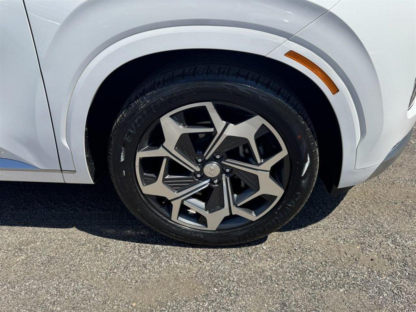 2021 White /Taupe Hyundai Palisade (KM8R7DHE0MU) with an 3.8l V6 DI Dohc Cvvt 3.8l engine, Automatic transmission, located at 745 East Steele Rd., West Columbia, SC, 29170, (803) 755-9148, 33.927212, -81.148483 - Special Internet Price! 2021 Hyundai Palisade with AM/FM radio, Bluetooth, Backup camera, Navigation, Sunroof, 3rd row seating, Leather interior, Heating and cooling seats, Push to start, Keyless entry, Powered windows, Powered door locks, Plus more! - Photo#41